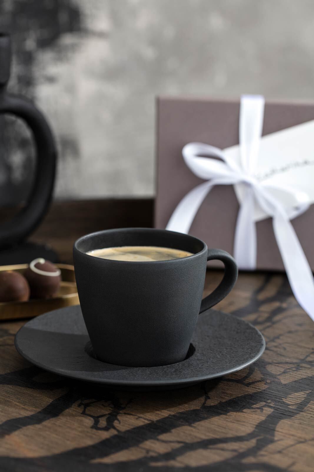 Villeroy & Boch Tasse »Kaffeetasse mit Untertasse Manufacture Rock 150 ml / ø 15,4 cm schwarz«