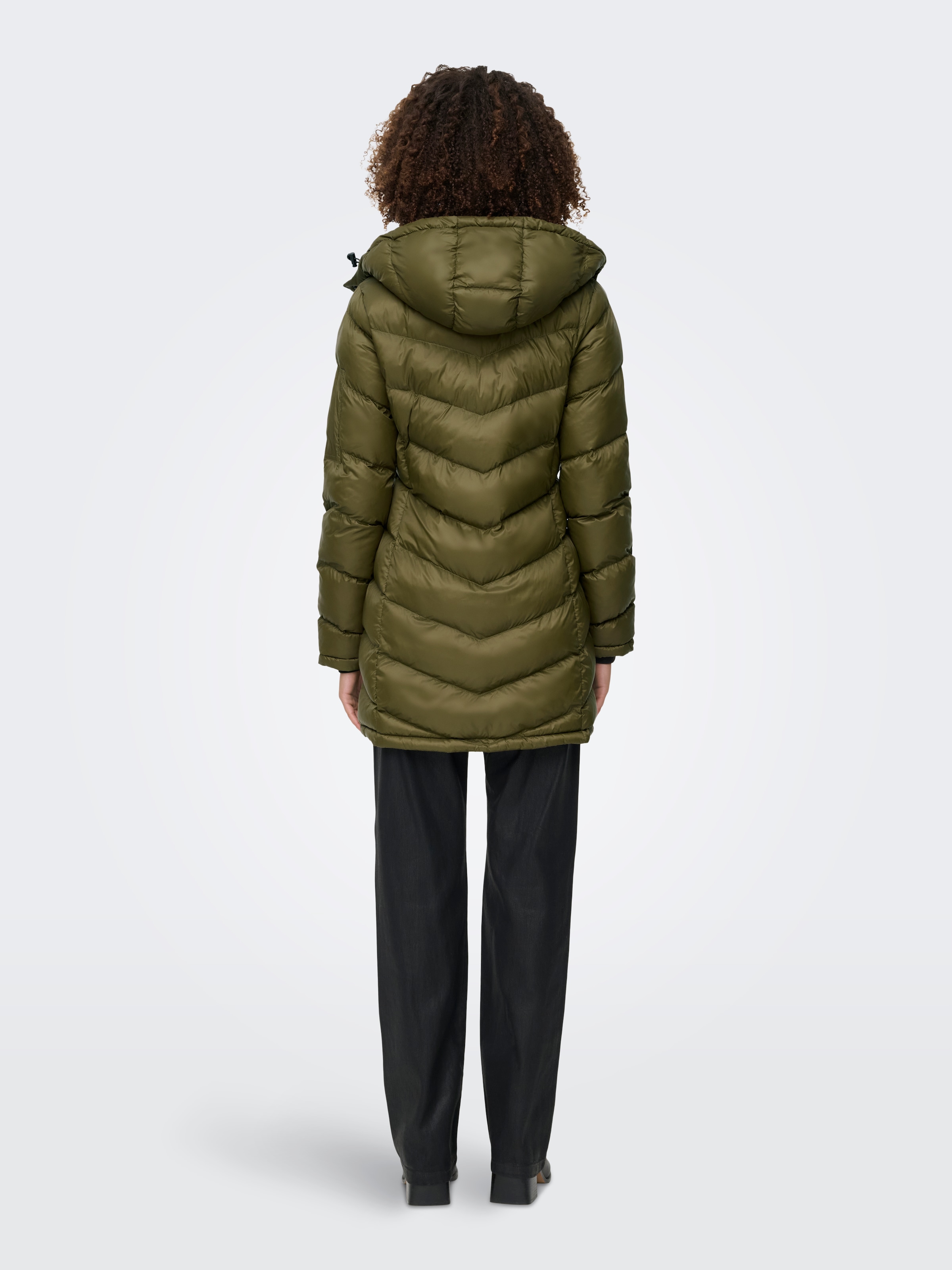 ONLY Steppmantel »ONLTAHIA LW QUILTED COAT CC OTW«