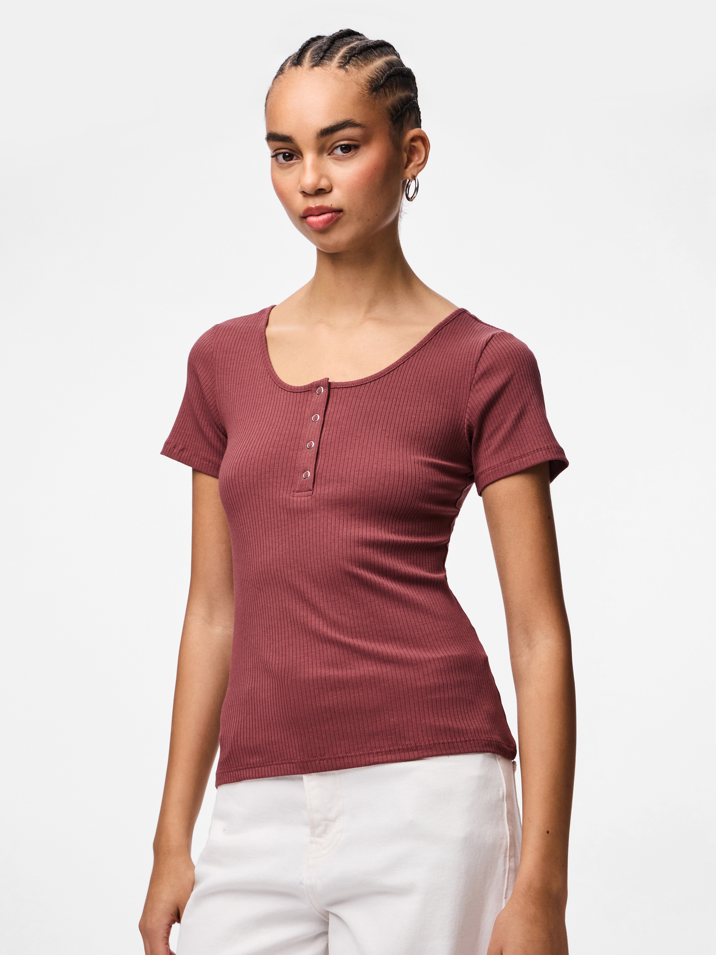 pieces Kurzarmshirt »PCKITTE SS TOP NOOS BC« Baumwollmischung, slim fit
