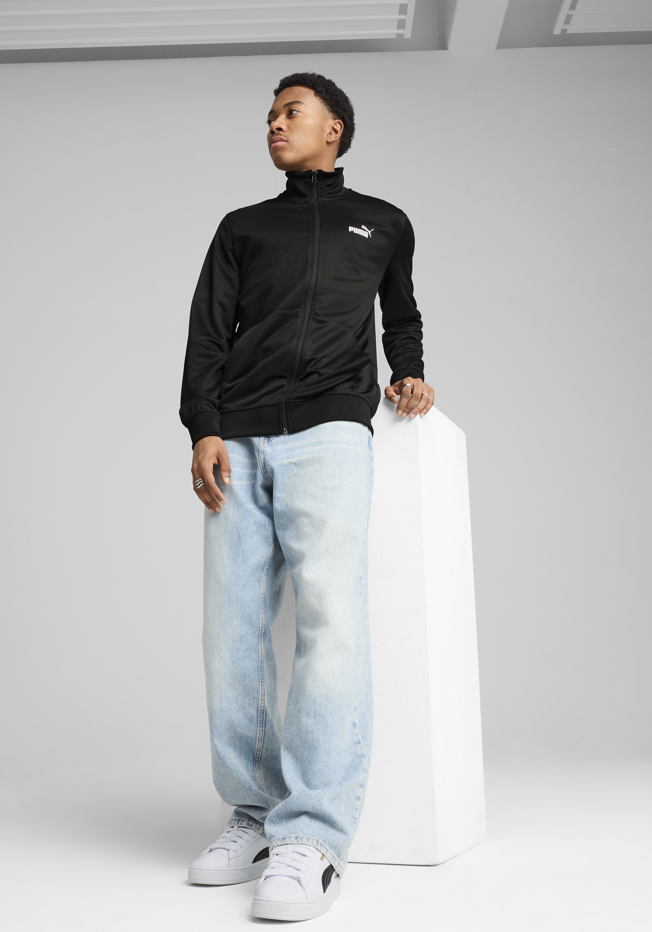 PUMA Trainingsjacke »ESS NO. 1 LOGO POLY TRACK JACKET« ohne Kapuze mit Eingrifftaschen, mit Stehkragen, DryCELL-Technologie