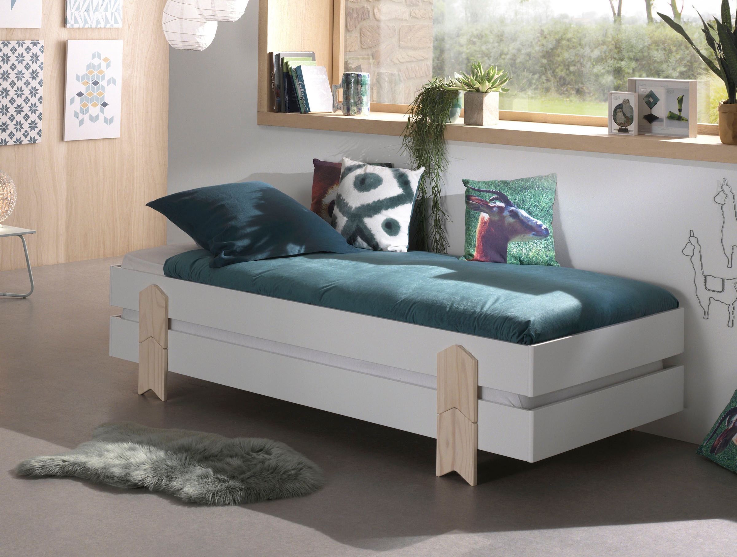 Vipack Kinderbett »Modulo« Made in Europe,  Jugendbett, Einzelbett, Stapelbett mit Füßen in Pfeiloptik