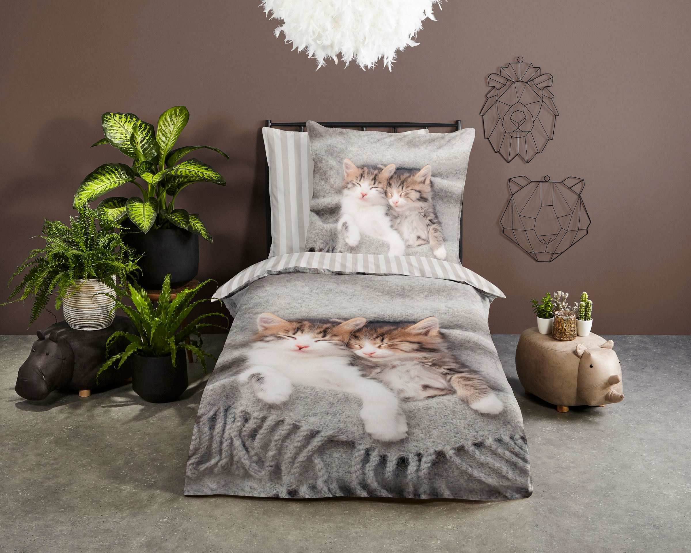 PURE luxury collection Kinderbettwäsche »Snooze«, Mikrofaser, 135x200, Pflegeleicht, Reißverschluss, Wende, Kind, Katze