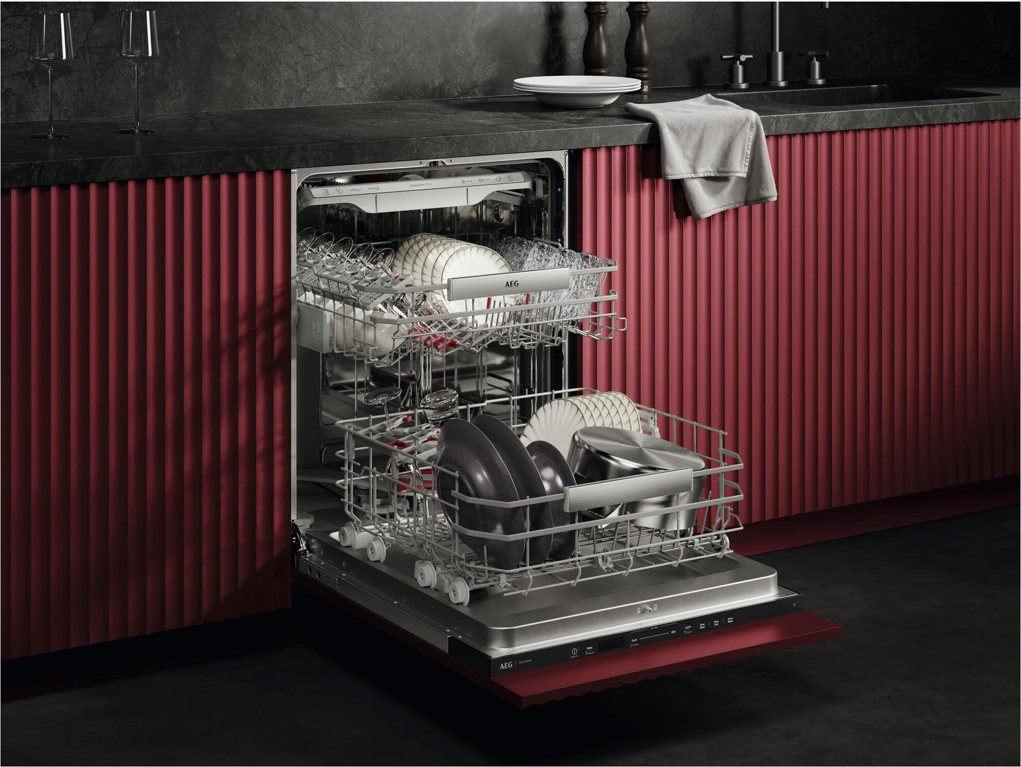 AEG vollintegrierbarer Geschirrspüler »GI9200X2TC« 8,4 l 14 tlg. Maßgedecke Smarte Spülmaschine, kraftvoll gegen Eingebranntes, leise nur 38 dB