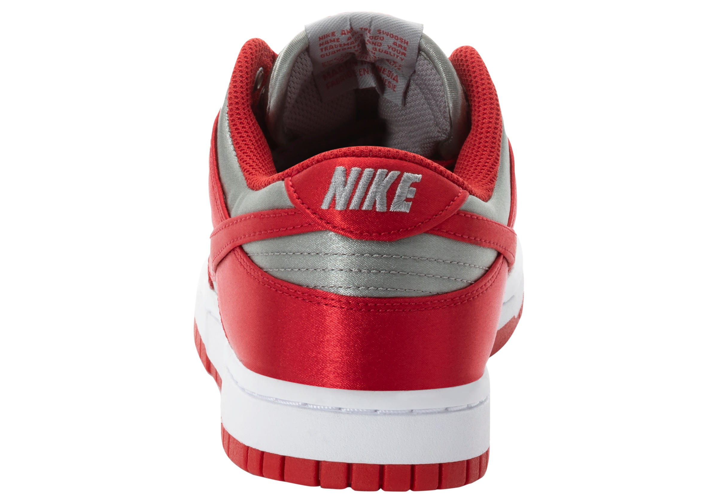Nike Sportswear Sneaker »W NIKE DUNK LOW ESS SNKR«