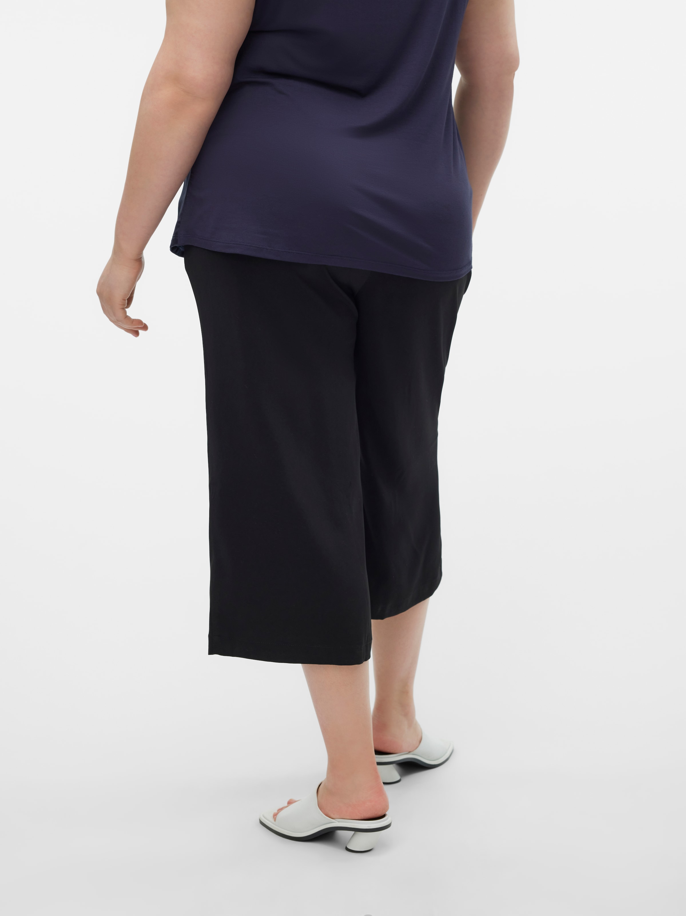 Vero Moda Curve Culotte »VMCOCO CULOTTE PANT WVN GA NOOS CUR«