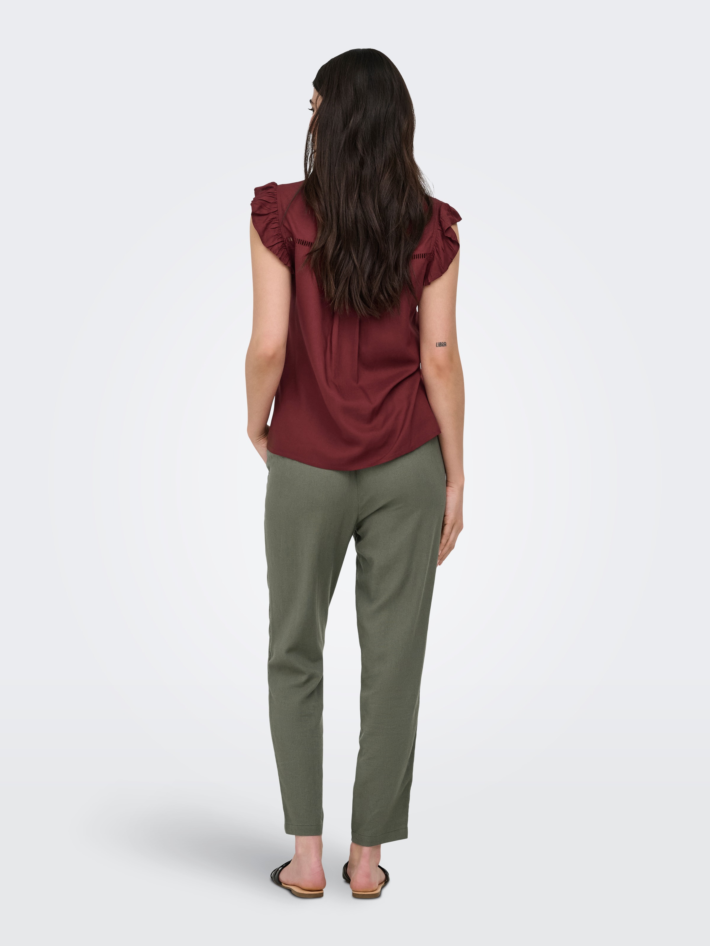 ONLY Kurzarmbluse »ONLROSELLA LIFE CAPSLEEVE SHIRT WVN NOOS« Viskose, regular fit