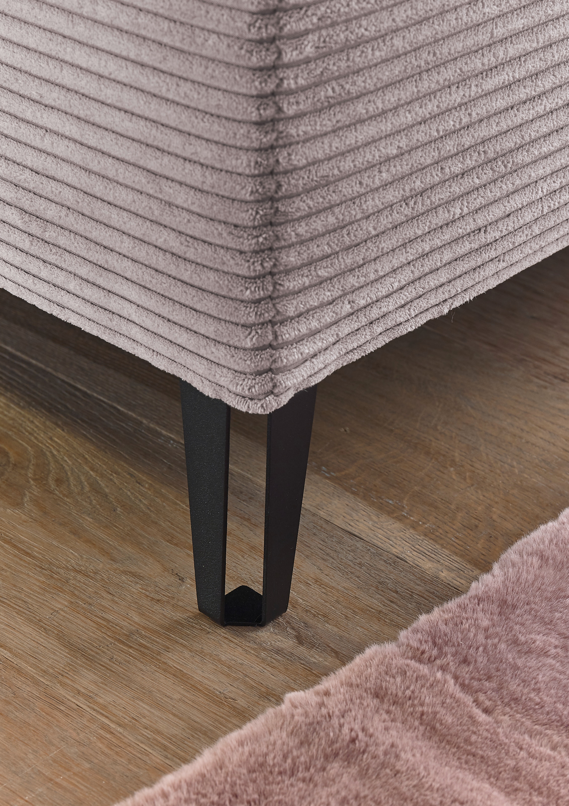 set one by Musterring Boxspringbett »Fairfield«, Metallfuß schwarz, Kopfteil mit Keder, Breite 160 oder 180 cm