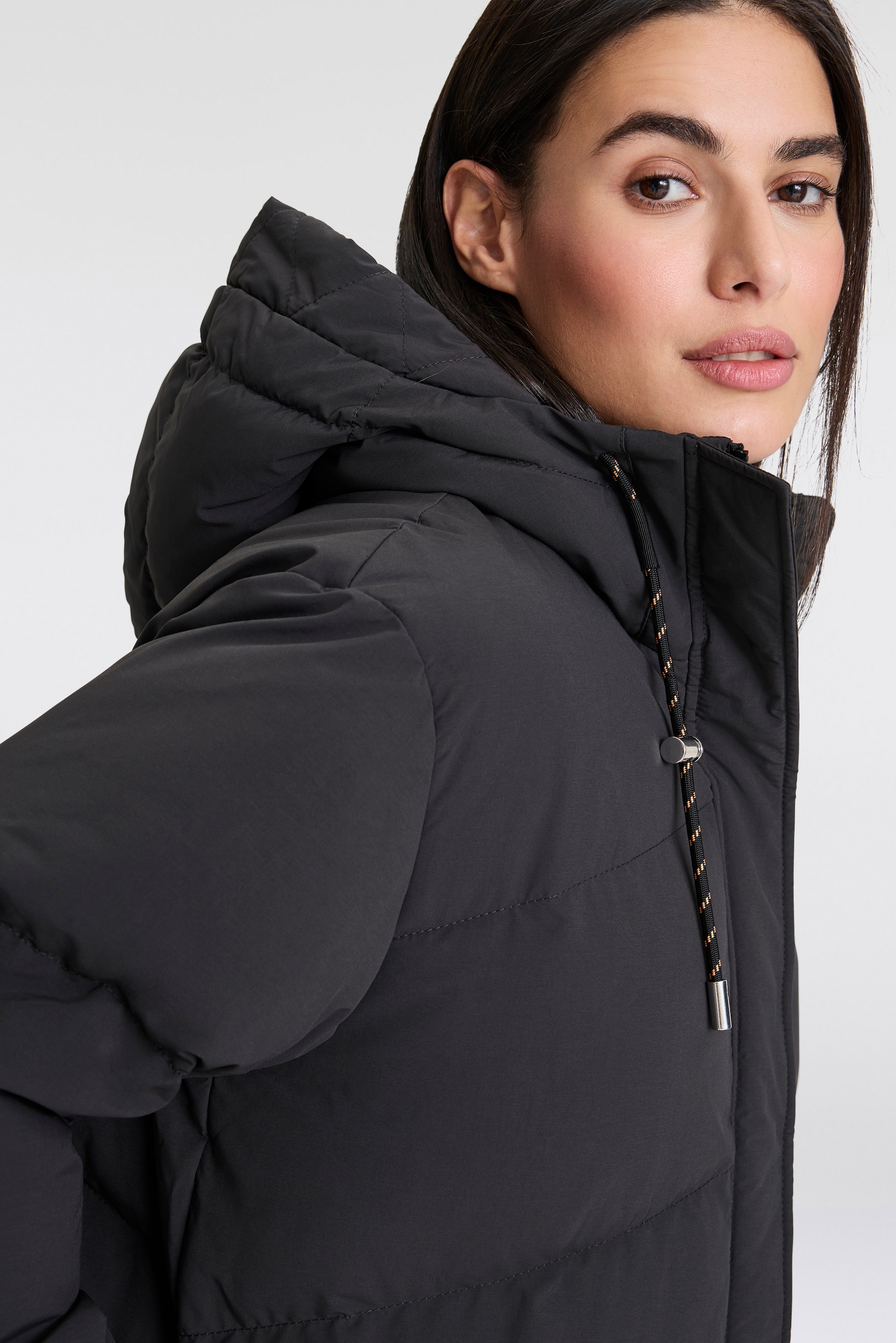 BOSS ORANGE Steppjacke »Paretto Premium Damenmode«, mit Kapuze, mit Kordel