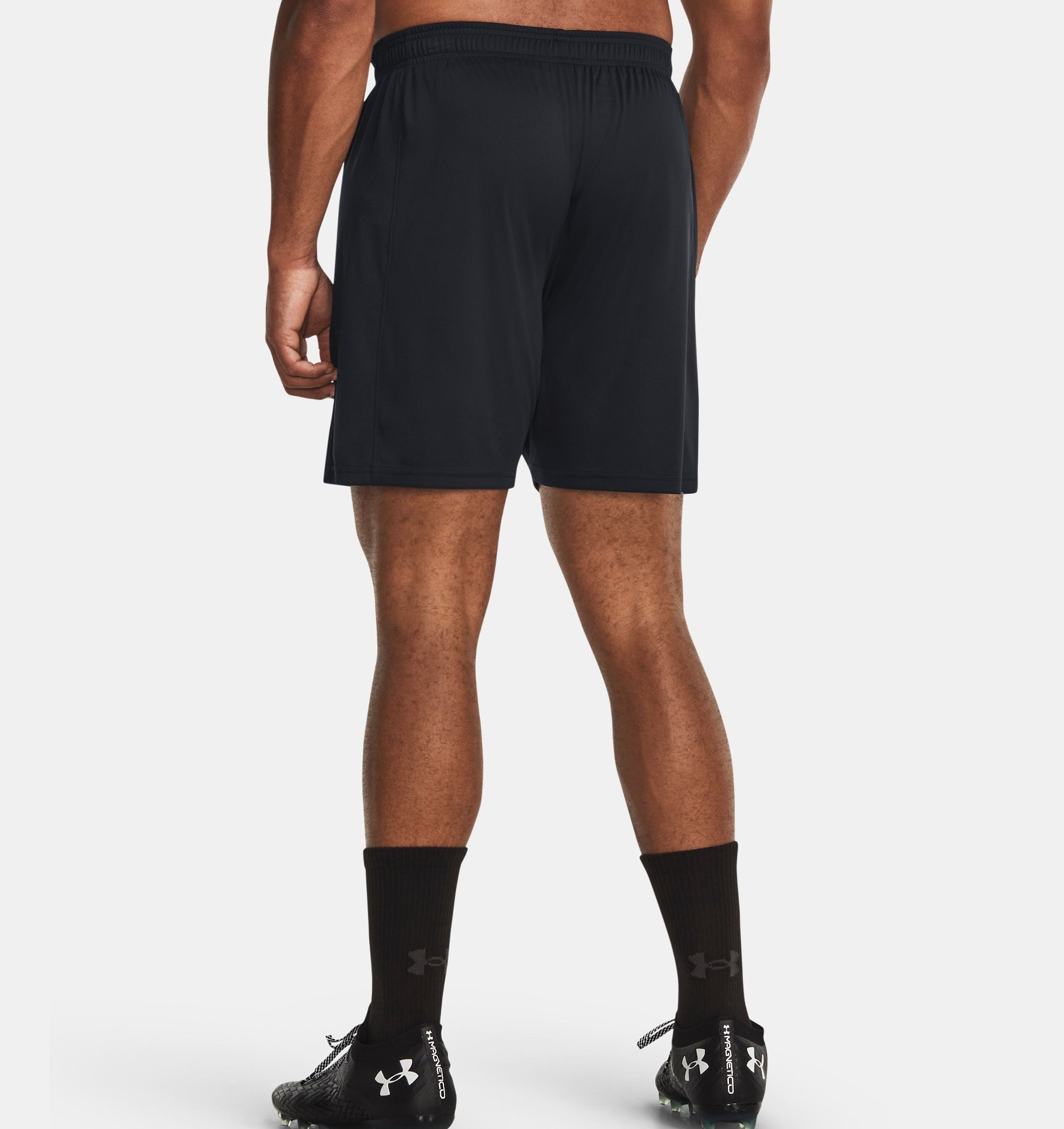 Under Armour® Shorts »UA M CHALLENGER TRAIN SHORT«, (1 tlg.)