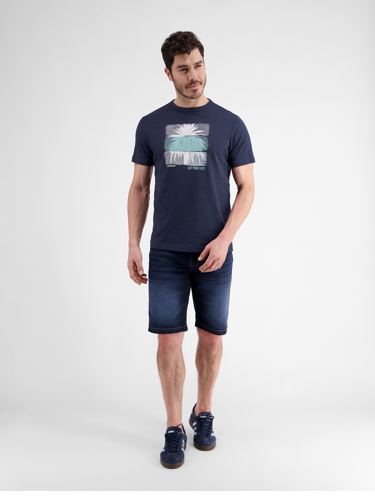 LERROS T-Shirt »LERROS Rundhals T-Shirt mit Fotoprint«