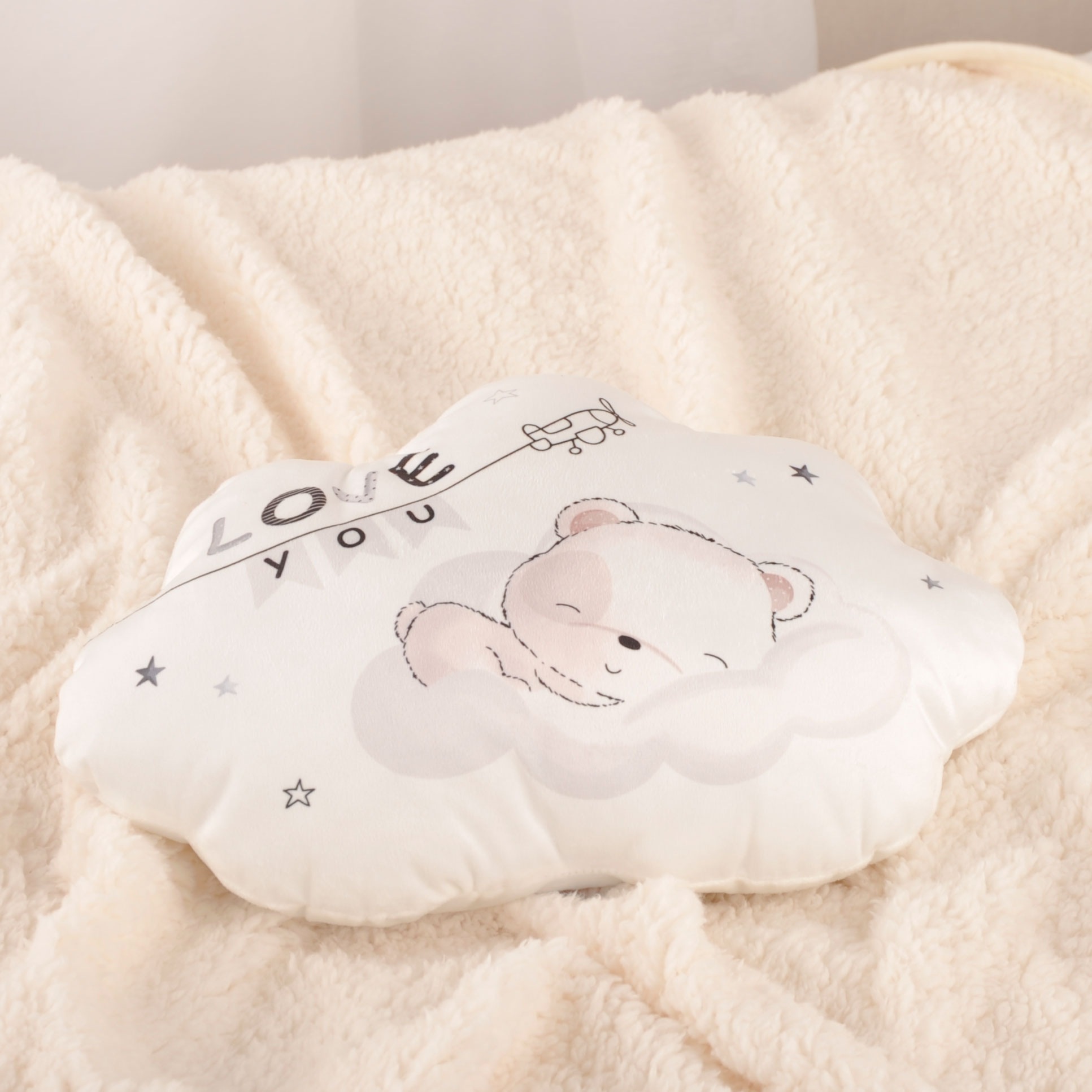 Baby Best Dekokissen »BabyBest Sleeping little bear«, hochfarbig bedruckt