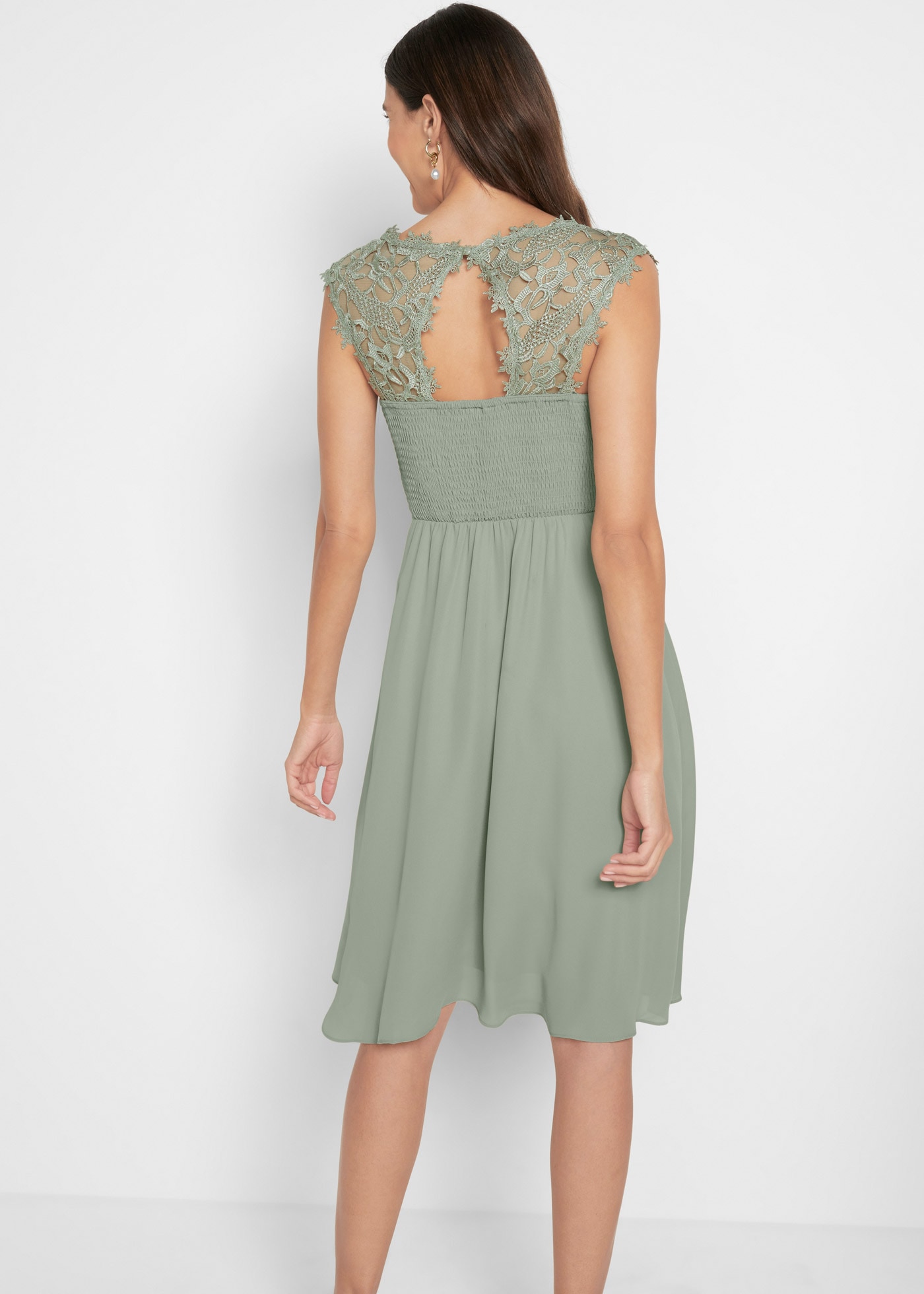 bonprix Minikleid »Minikleid mit Spitze« Minikleid mit Spitze