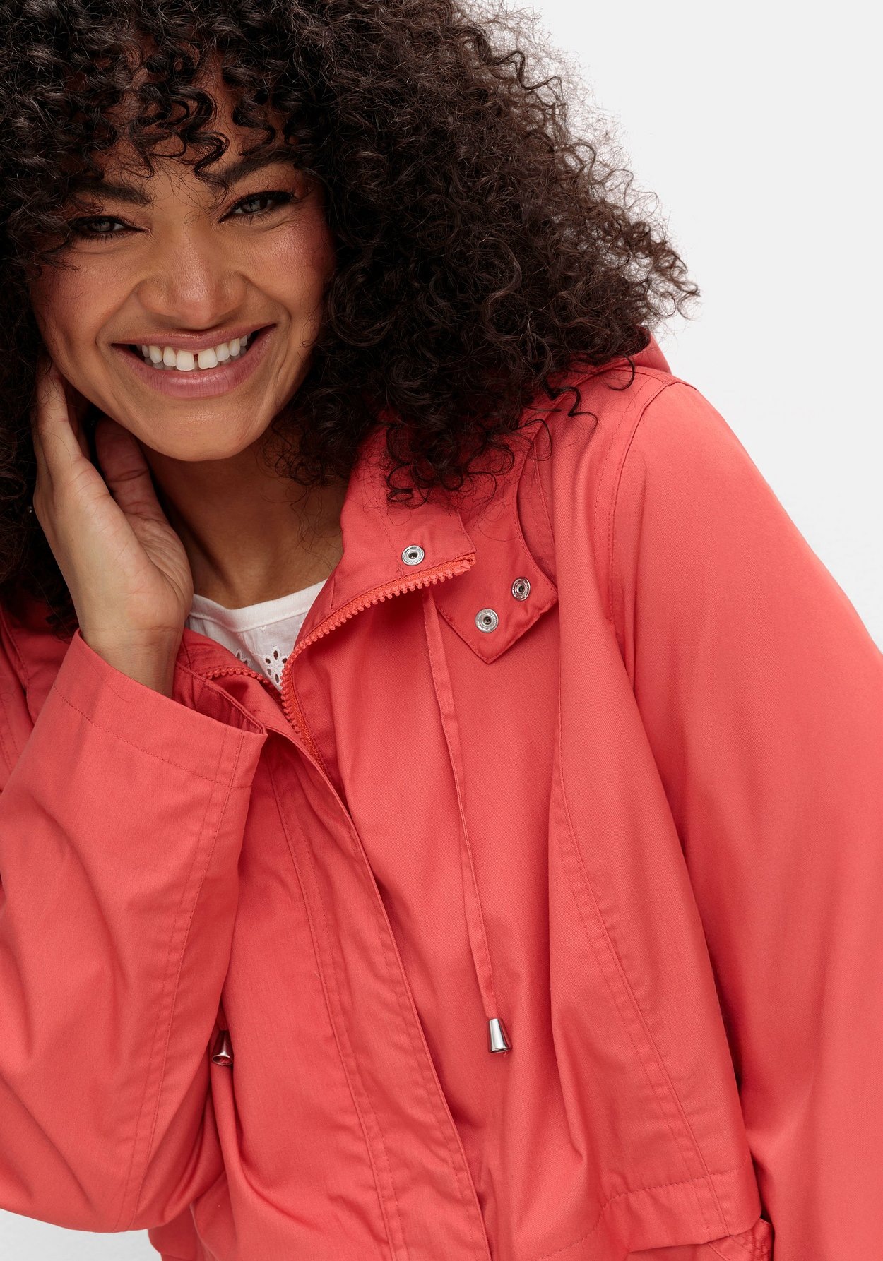 Sheego Outdoorjacke »Outdoorjacke mit Kapuze und Stehkragen«