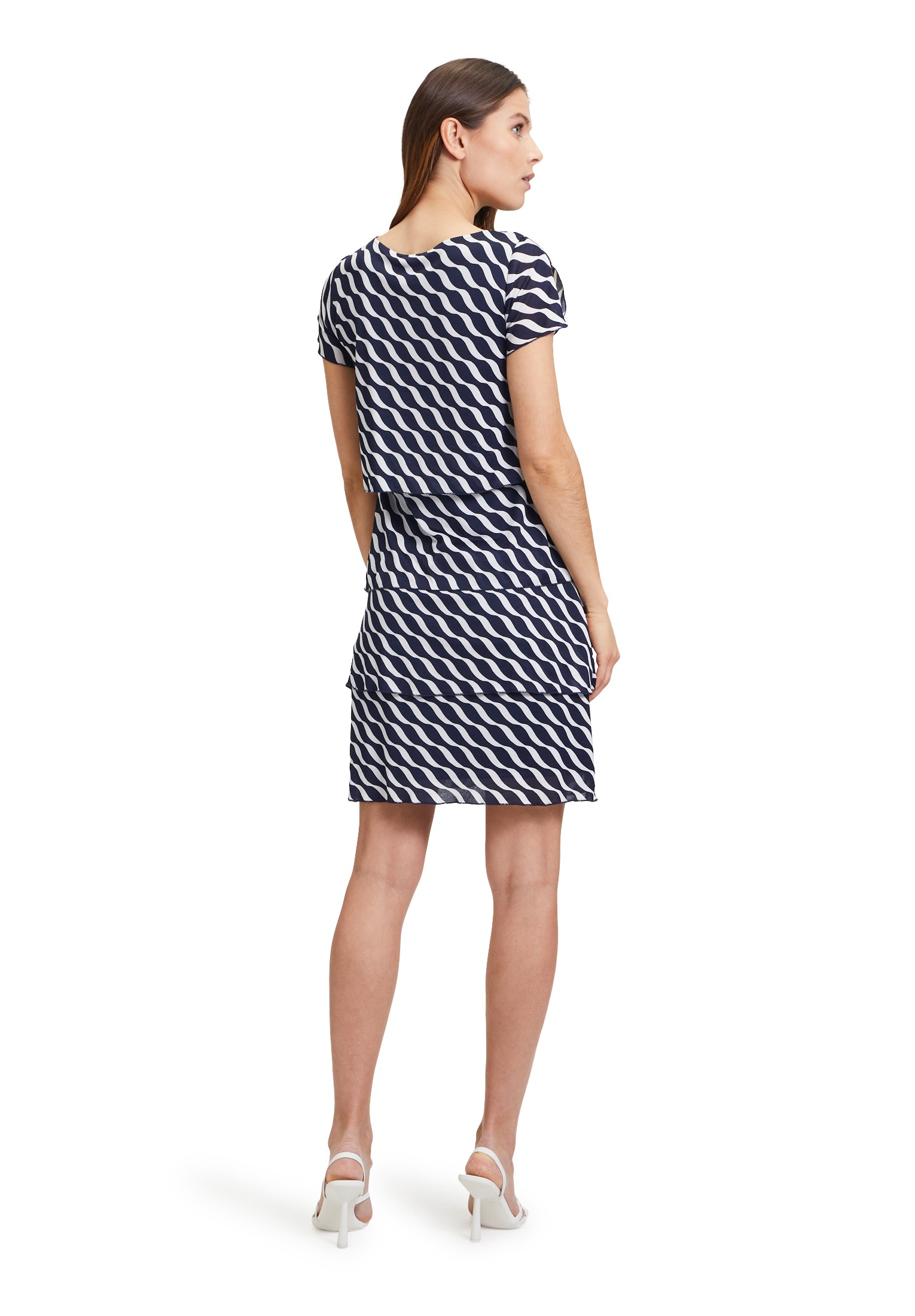 Betty Barclay Midikleid »Stufenkleid mit Flügelärmeln«