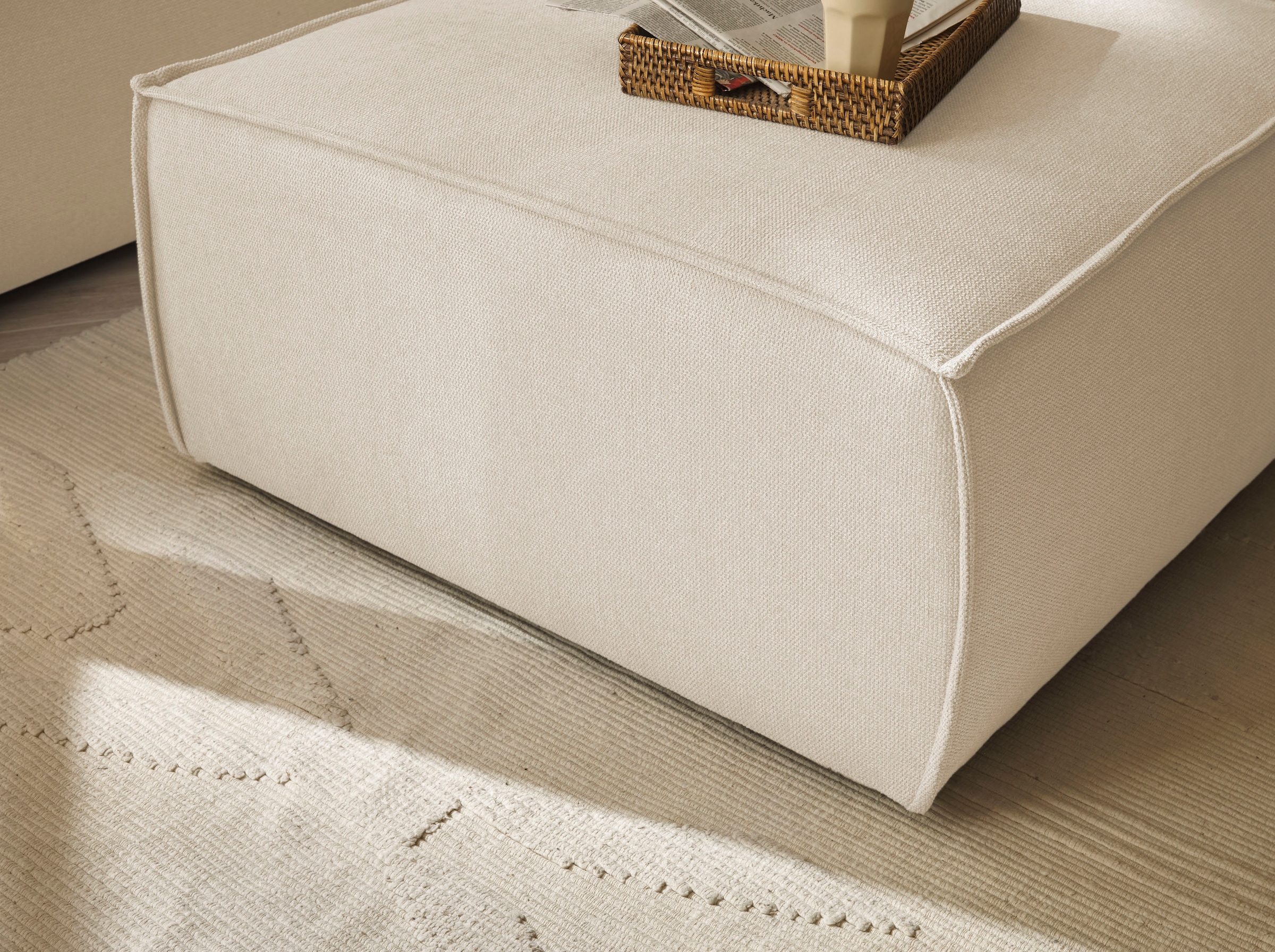 OTTO home Loveseat »FINNLEY Struktur fein, Loveseat & Hocker im Set, inkl. Zierkissen« 2 Stk. tlg. verfügbar in den Stoffqualitäten Bouclé, Struktur fein und Mega Cord
