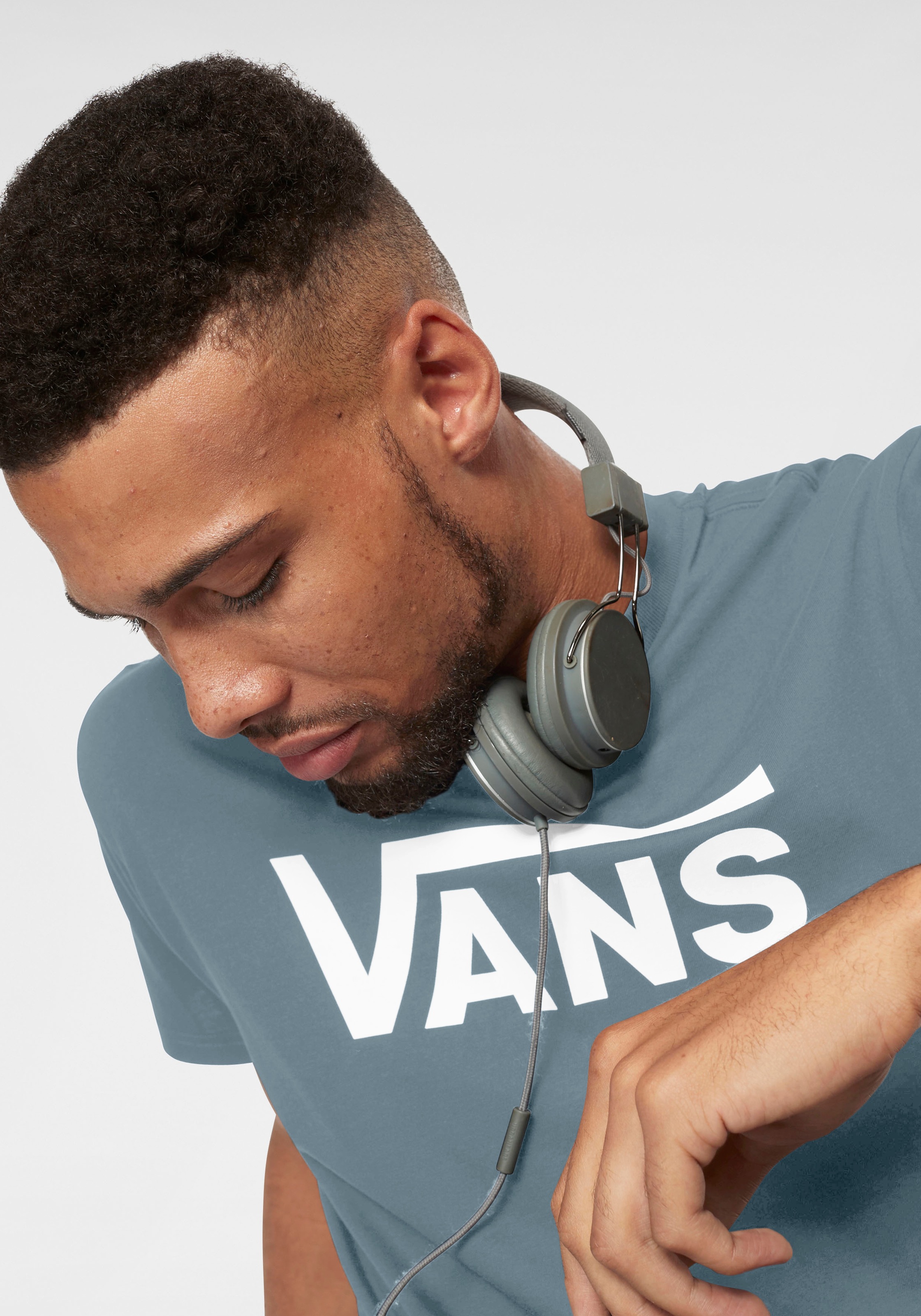 Vans T-Shirt »MNVANSCLASSIC«, mit Markenlabel