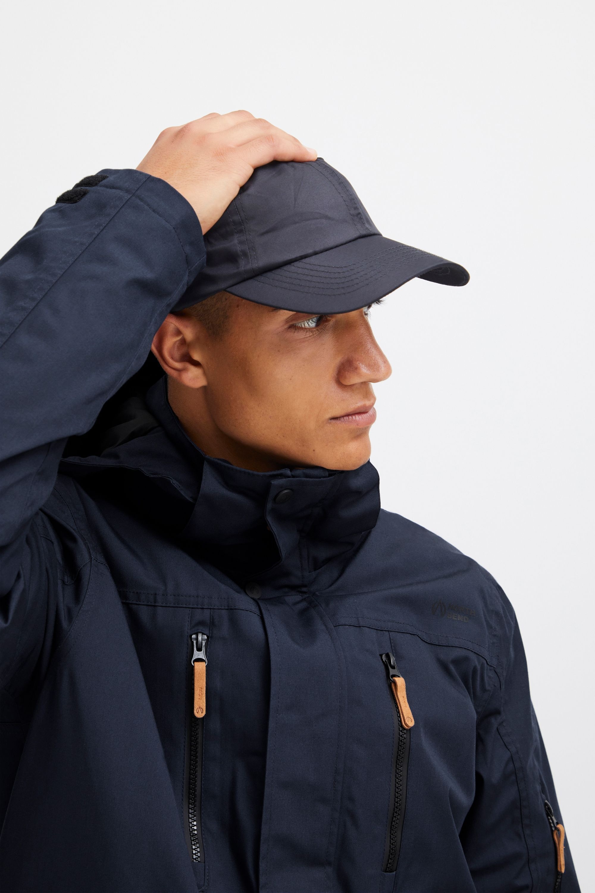 North Bend Outdoorjacke »Outdoorjacke NBWan M W-PRO 10.000 mit wasserdichter Beschichtung«, mit Kapuze