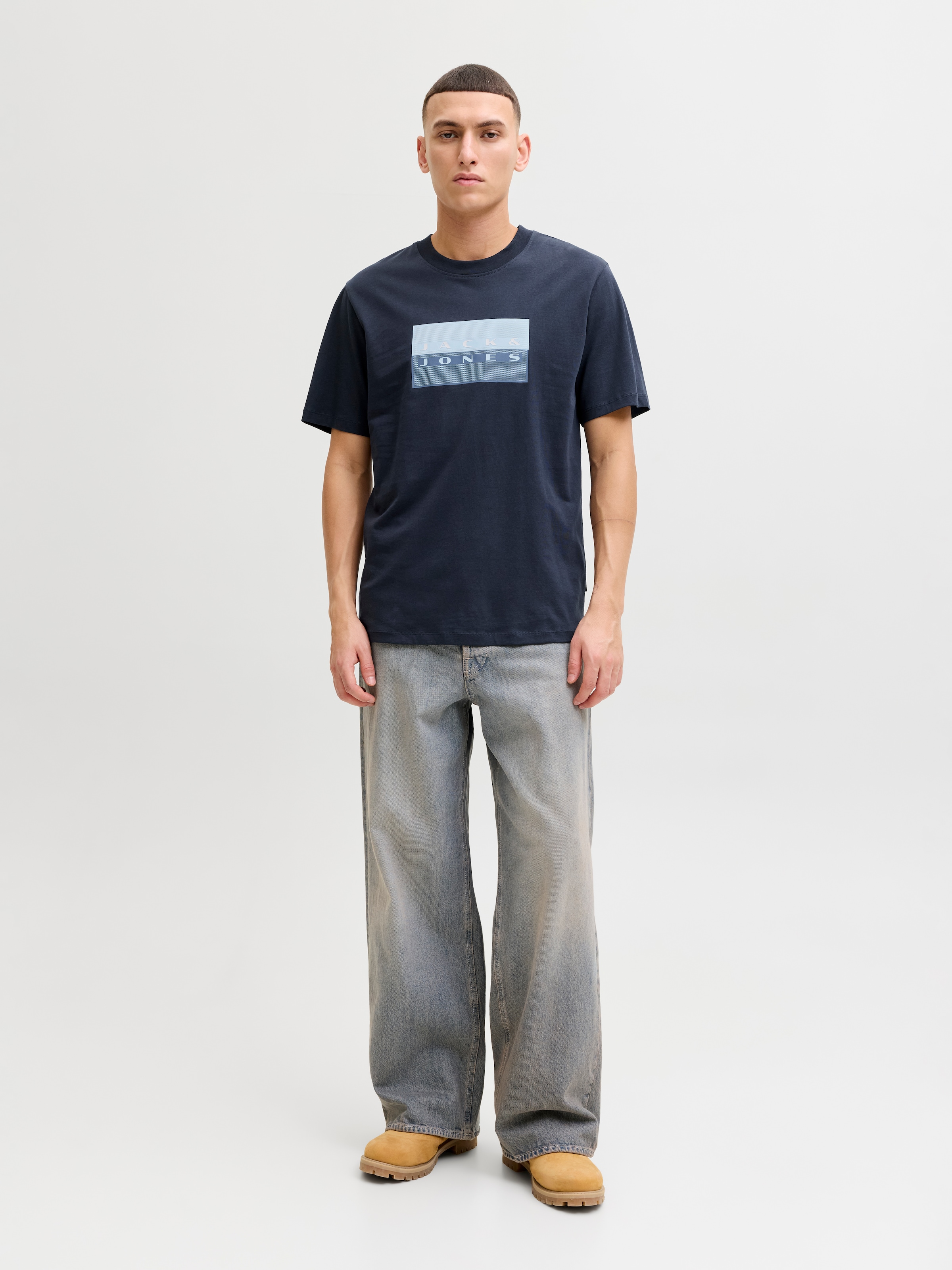 Jack & Jones Kurzarmshirt »JCOFUSION DOTS PRINT TEE SS CREW SN« Baumwolle, regular fit