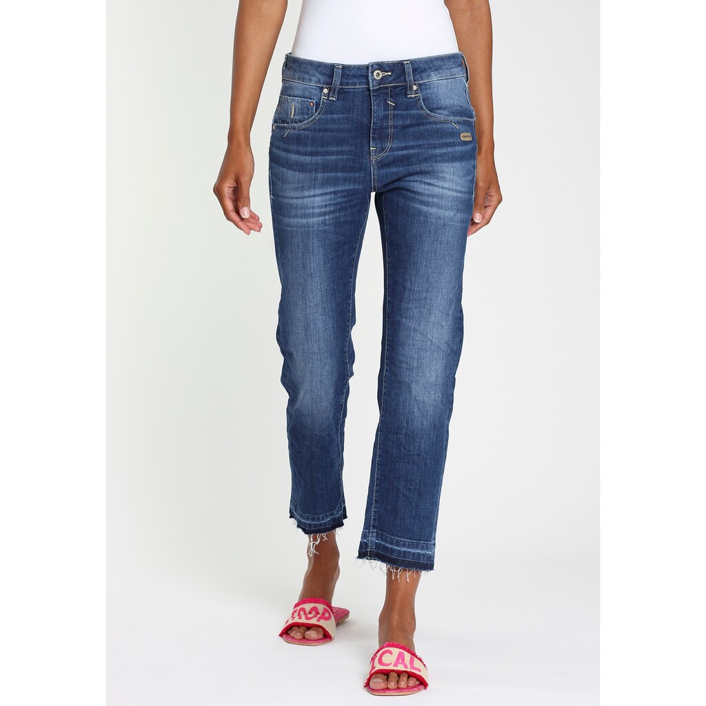 GANG Straight-Jeans »RUBINIA-CROPPED«, mit leicht ausgefranster Kante am Saumabschluss