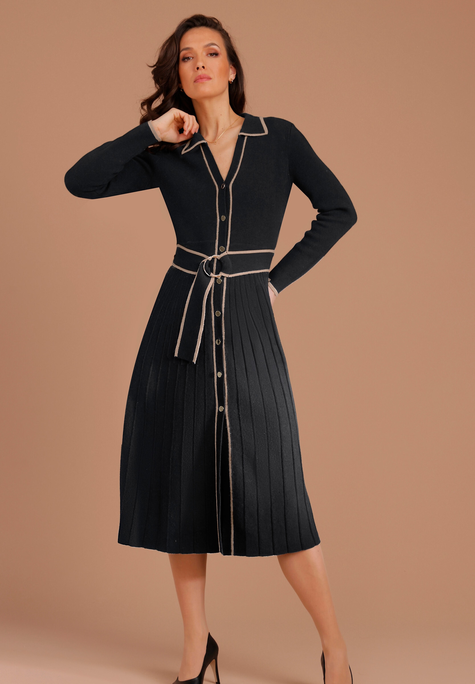 creation L Strickkleid »Woll-Strickkleid Strickkleid inklusive Bindegürtel« Ohne Taschen