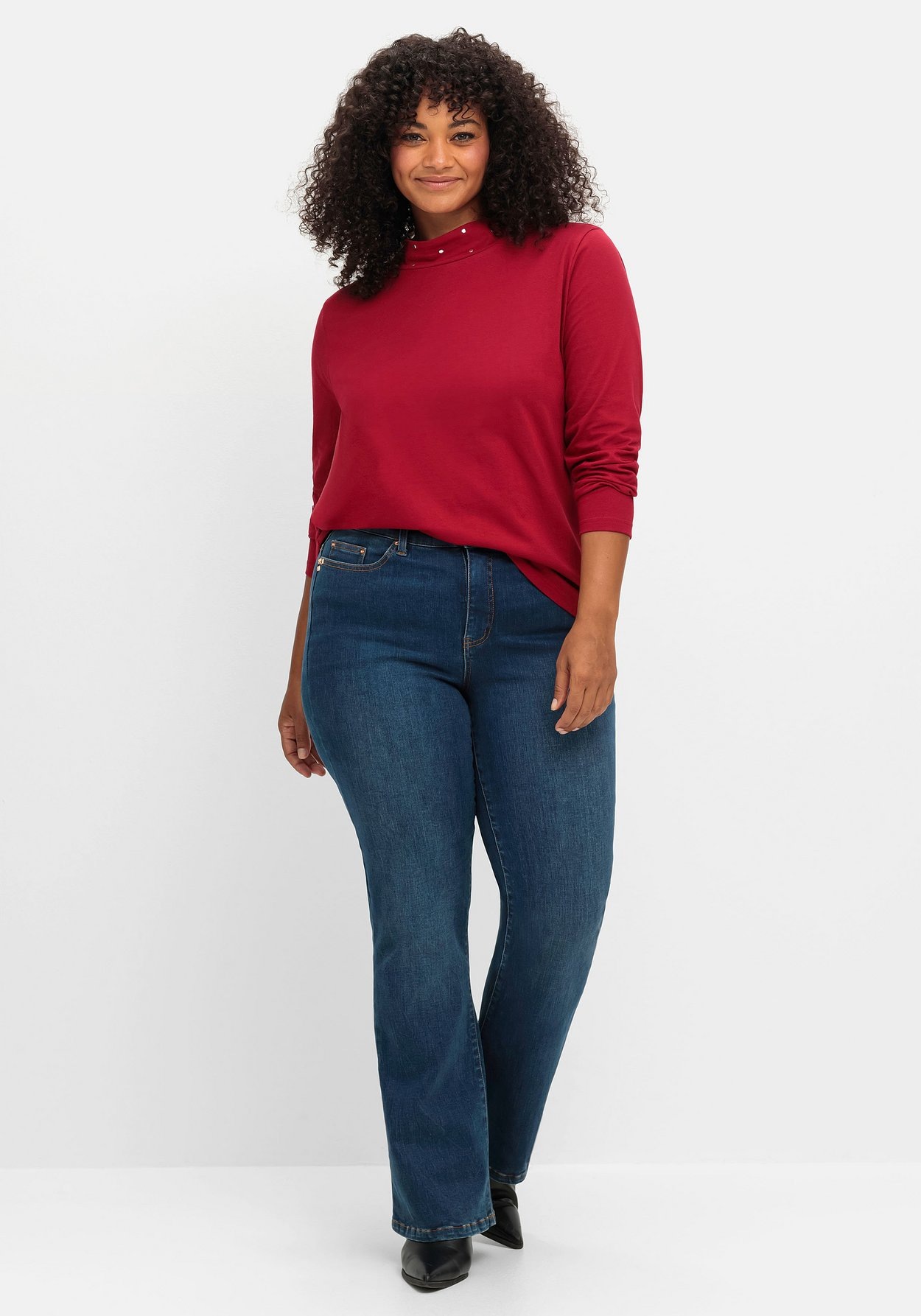 Sheego Langarmshirt »Langarmshirt mit Stehkragen und Glitzerdetails«, mit Stehkragen und Glitzerdetails