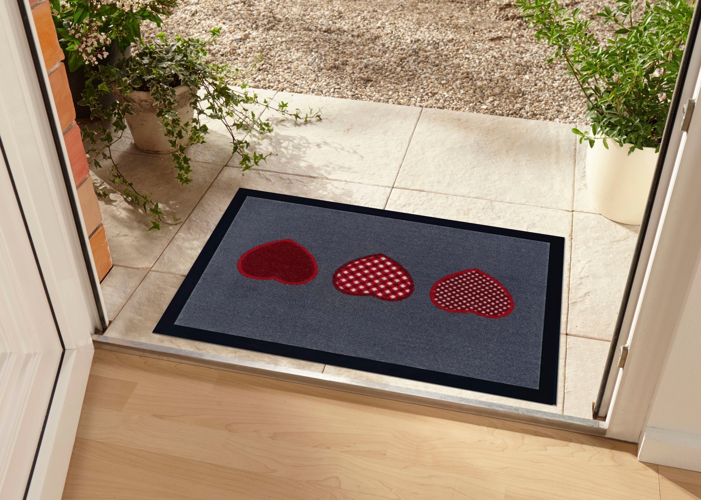 HANSE Home Fußmatte »Three Hearts, Türmatte«, rechteckig, 7 mm Höhe, In- & Outdoor, Rutschfest, Türmatte, Waschbar, Wetterfest, Flur