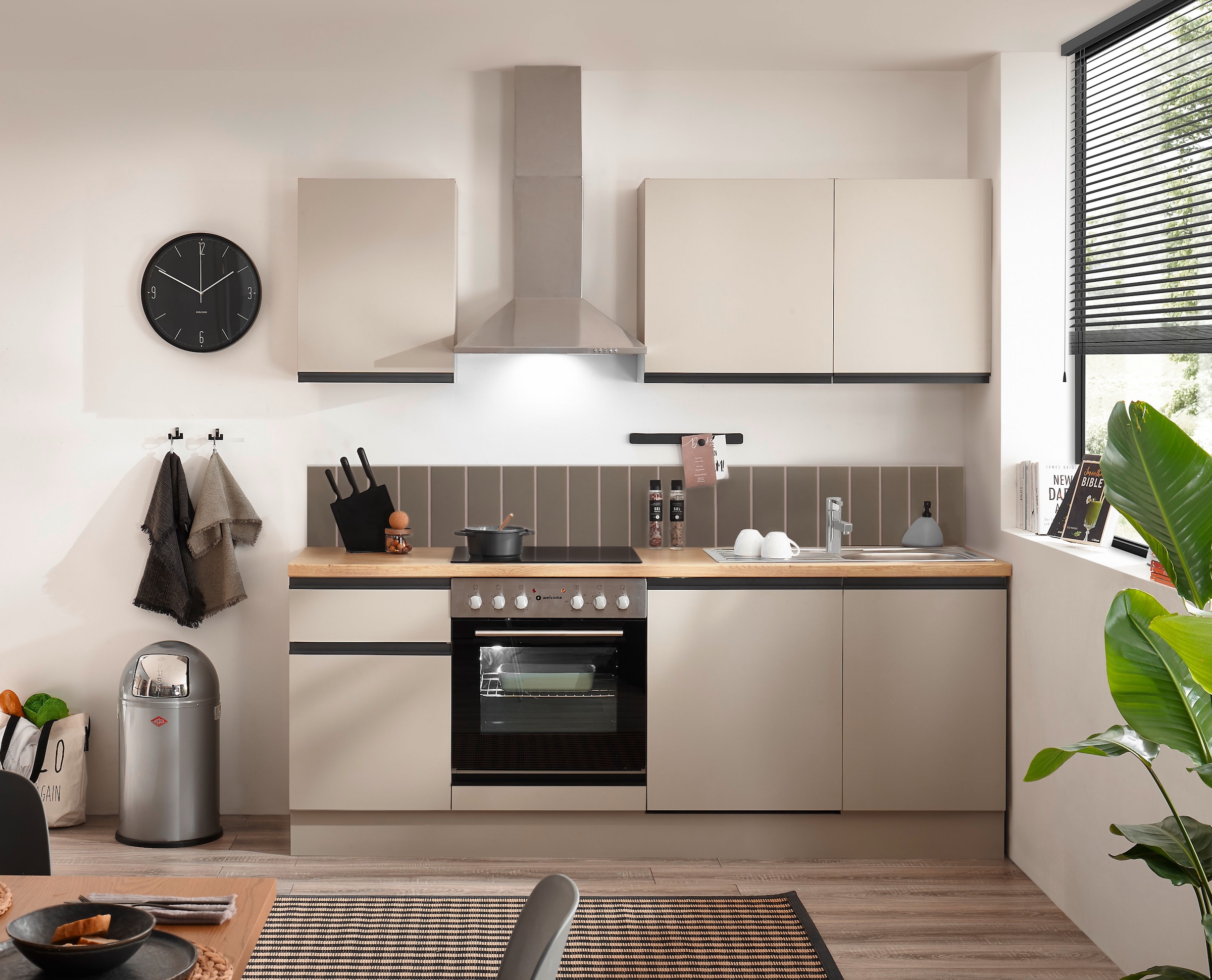 BASIC by Balculina Küchenzeile »Nizza B/H/T 220x211x60 cm« Breite 220 cm, wahlweise mit E-Geräten und Induktionskochfeld