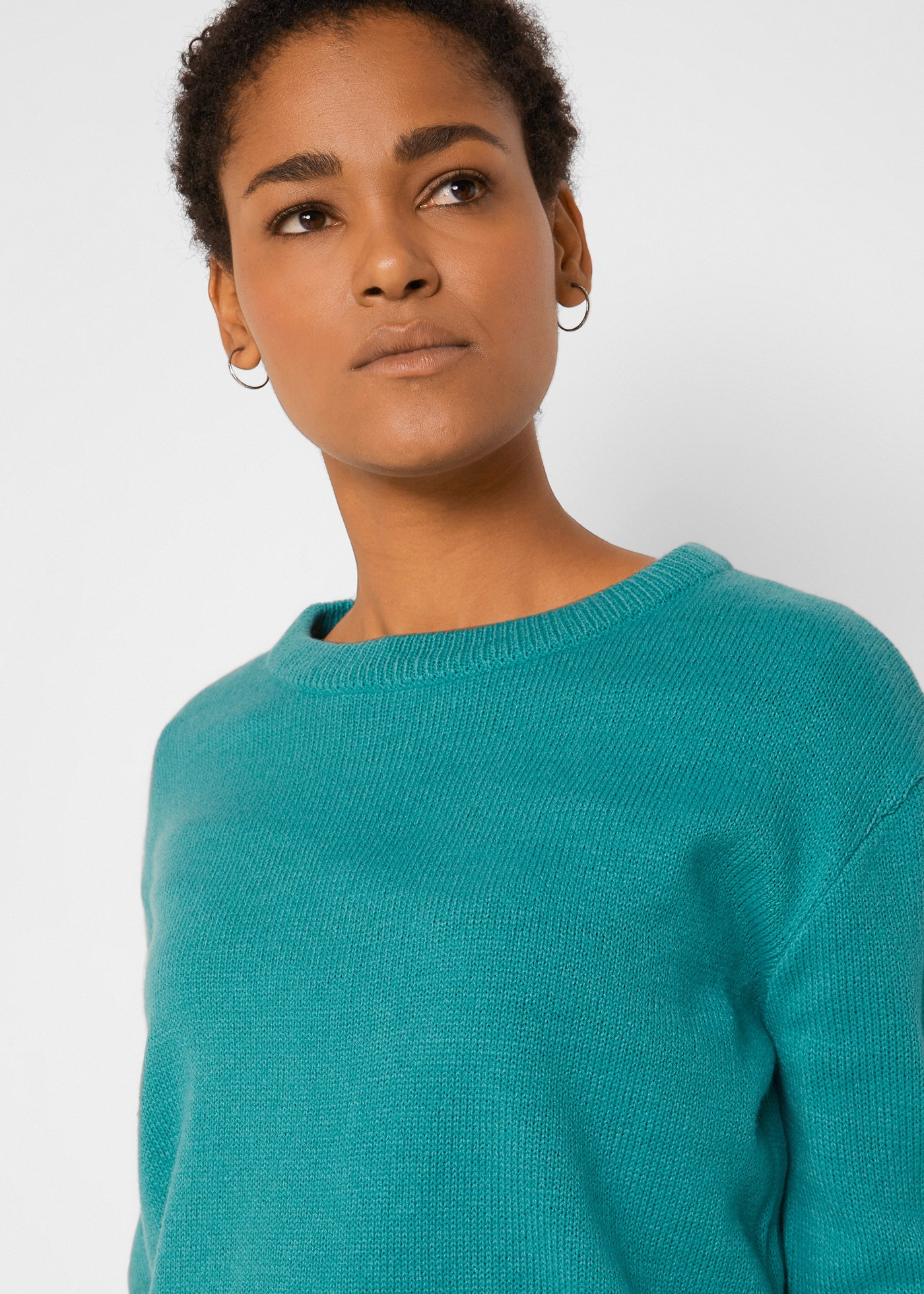 bonprix Strickpullover aus Polyacryl, mit Rundhals-Ausschnitt, lässige Passform