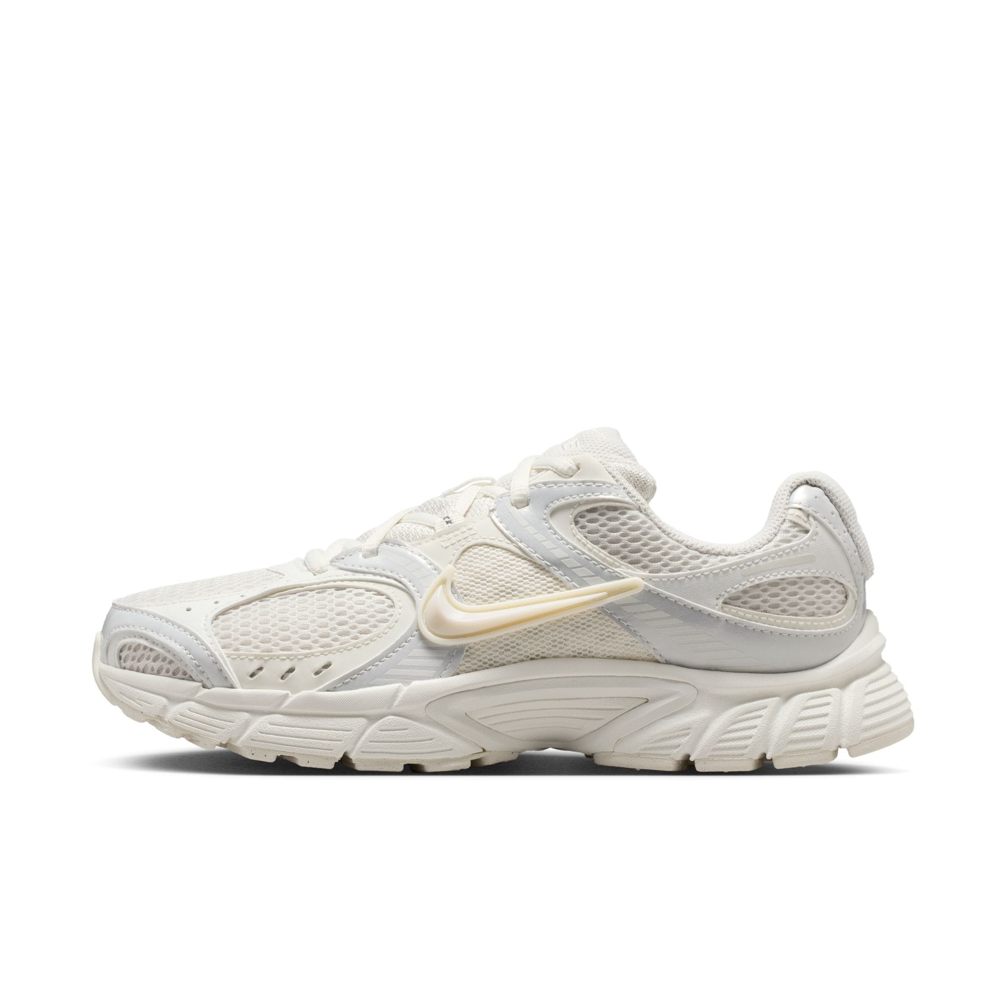 Nike Sportswear Sneaker »W V5 RNR«  inspiriert vom Design des Y2K Nike Vomero 5