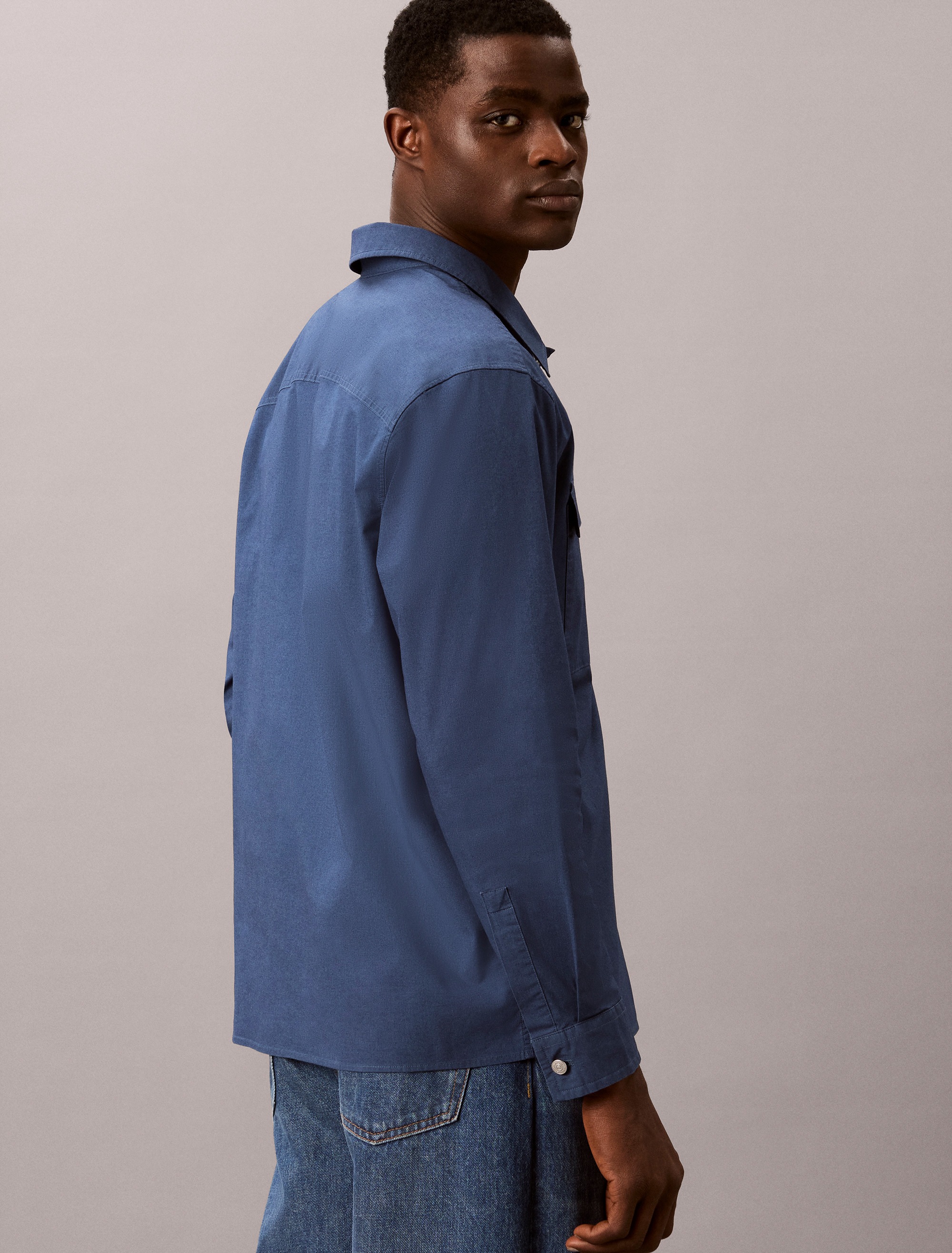 Calvin Klein Jeans Outdoorhemd »Overshirt LS COTTON NYLON UTI« bequeme Passform, Hemdkragen, Markenlabel