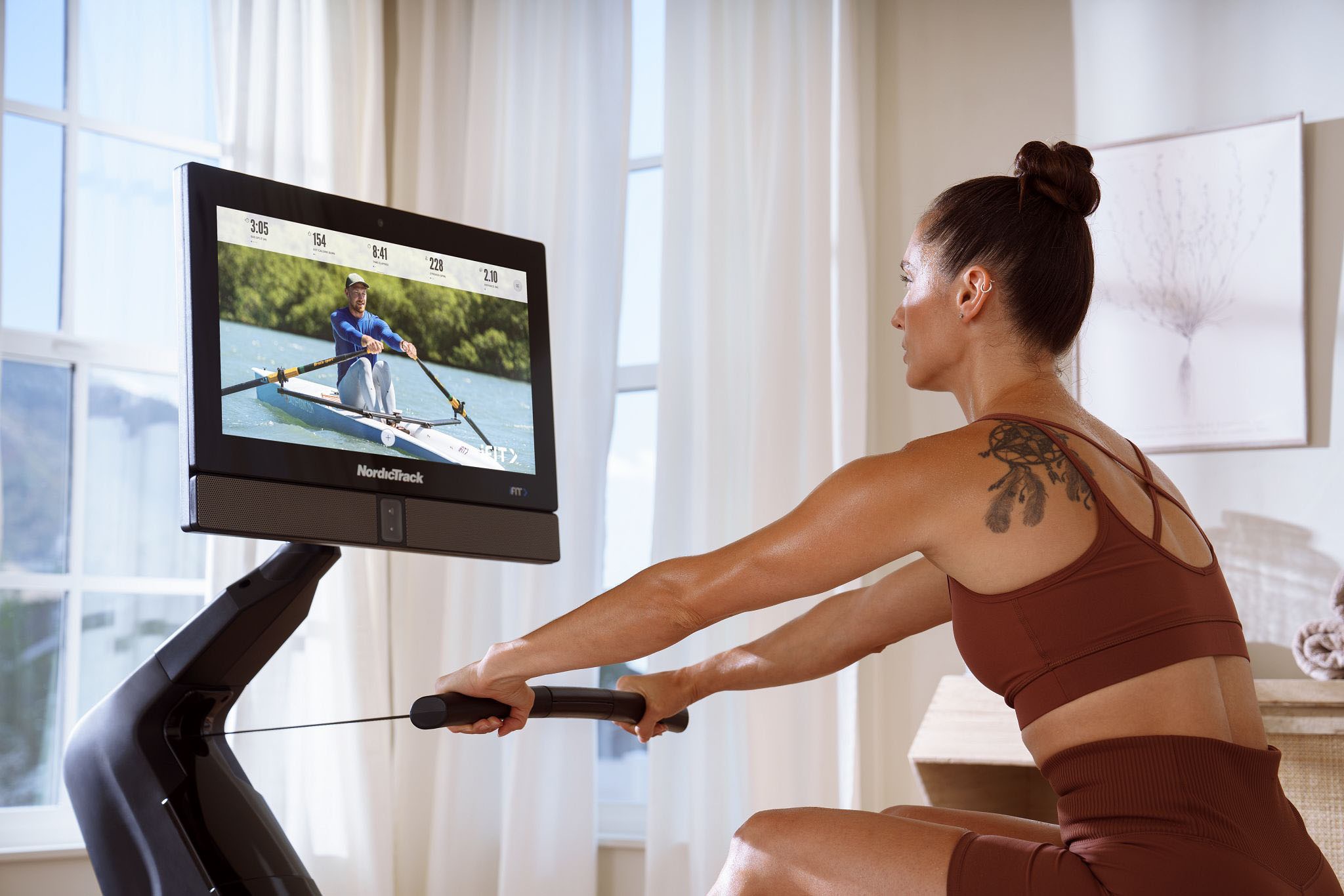 NordicTrack Rudergerät »NordicTrack RW900«, (iFIT-fähiges Rudergerät mit schwenkbarem 22'' Touchscreen), Rudermaschine, 26 Widerstandsstufen, Magnetbremssystem