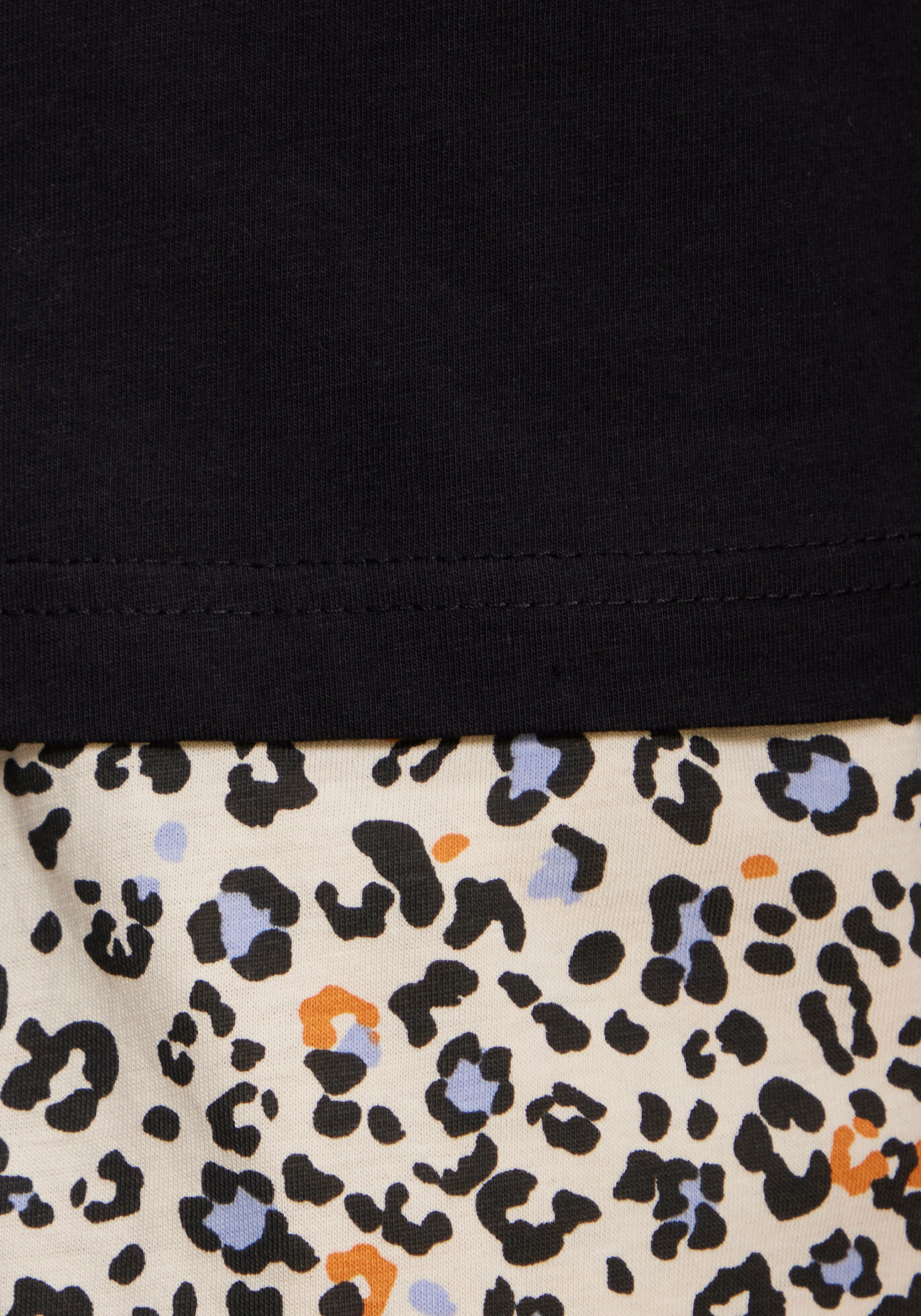 Vivance Dreams Capri-Pyjama, (2 tlg.), mit schönem Animalprint