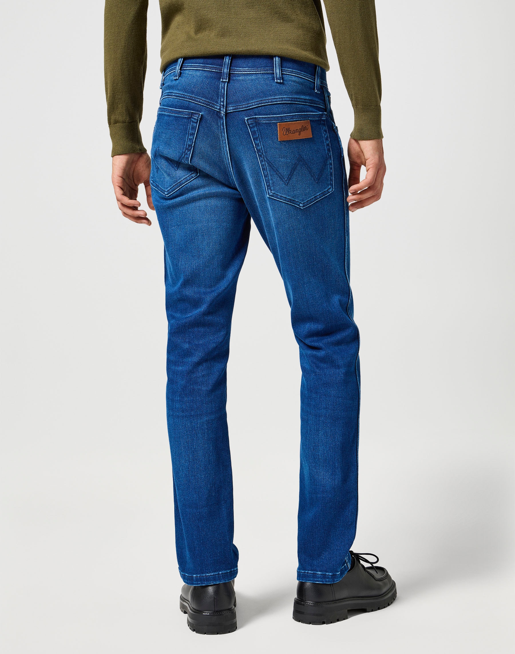Wrangler 5-Pocket-Jeans »TEXAS SLIM FREE TO STRETCH« Free to stretch material