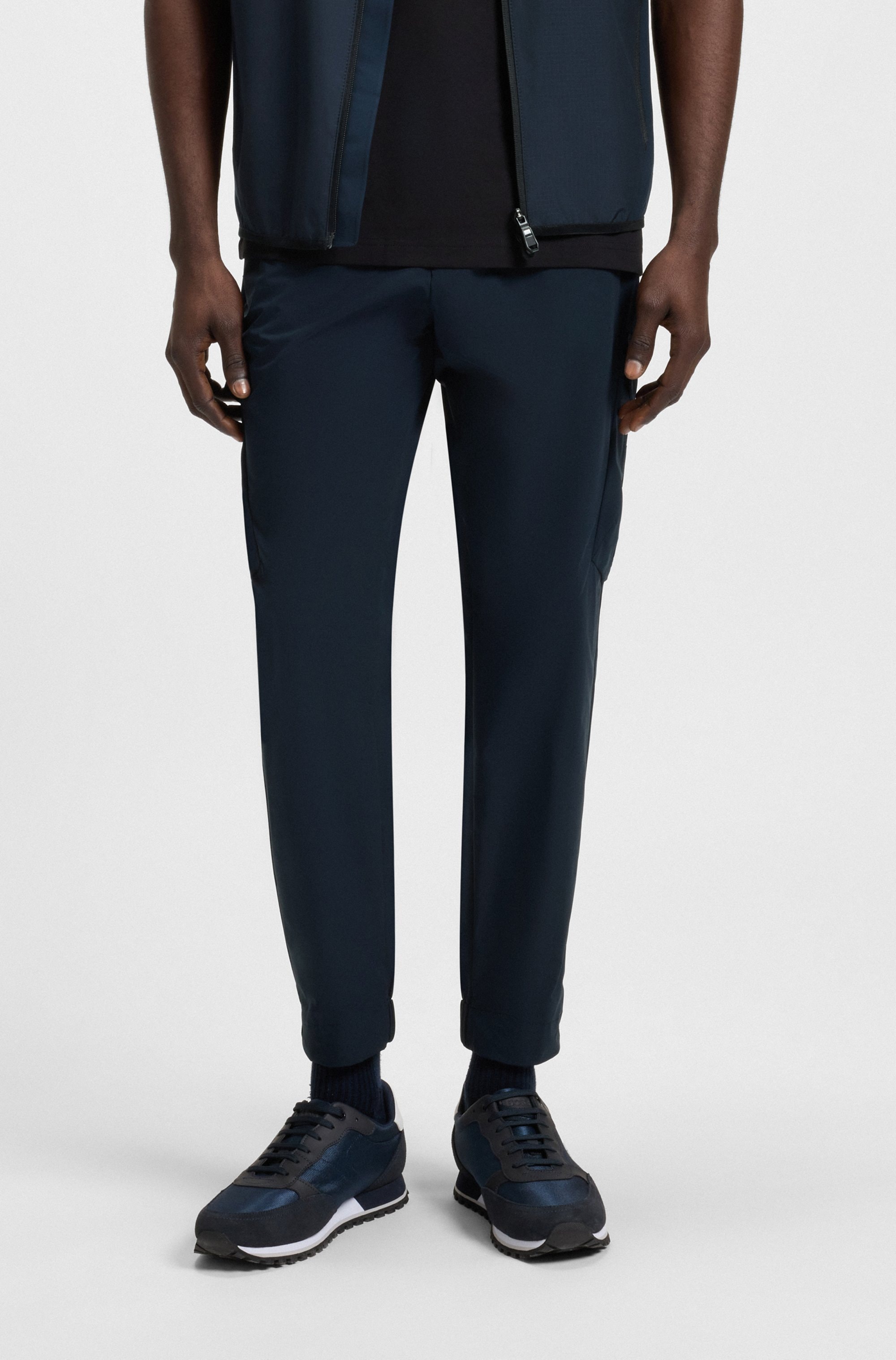 BOSS GREEN Cargohose »T Urbanex-CargoLight«, mit elastischem Bund und Kordelzug