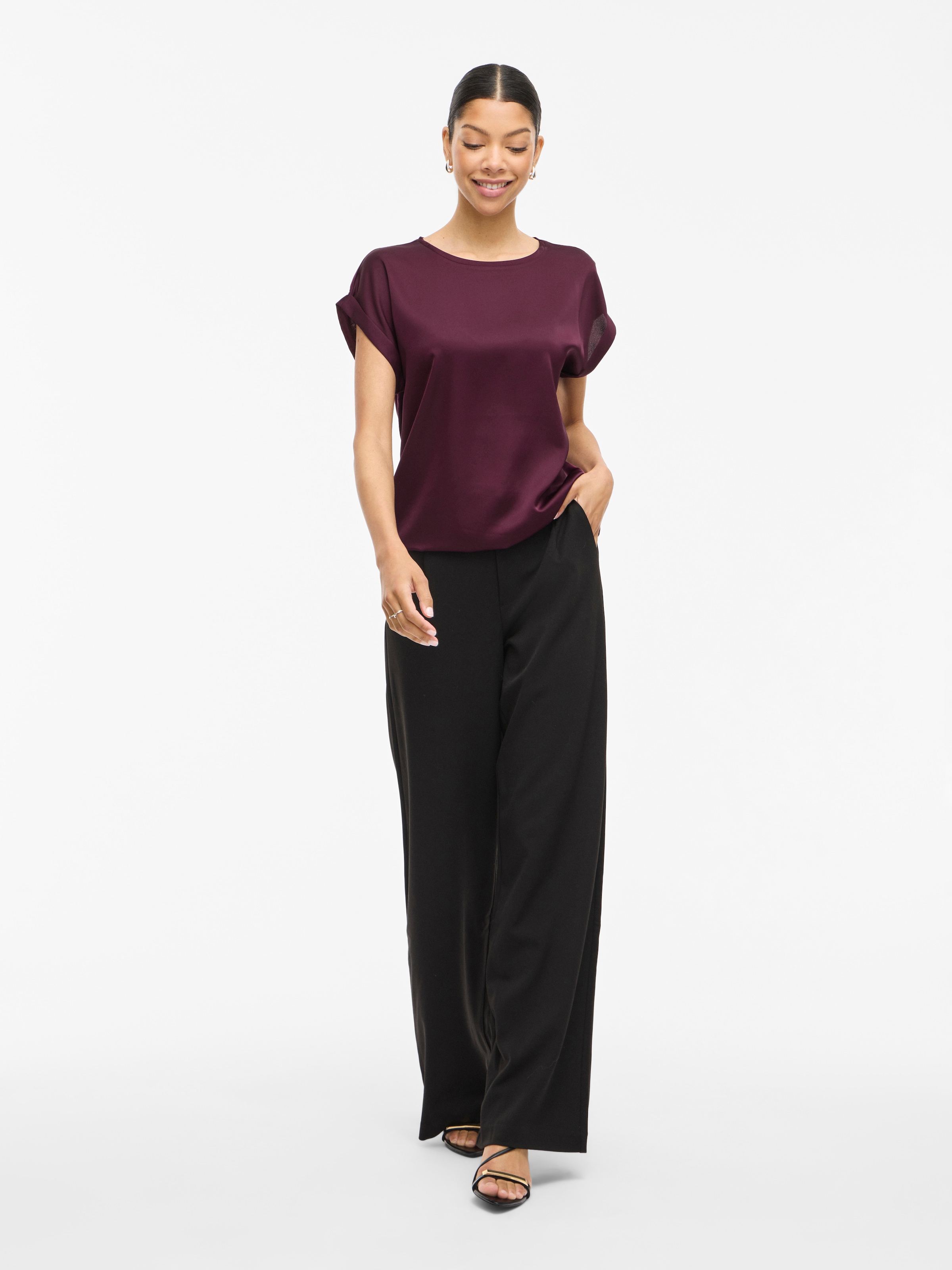 Vila Kurzarmshirt »VIELLETTE S/S SATIN TOP - NOOS«, Satin Optik