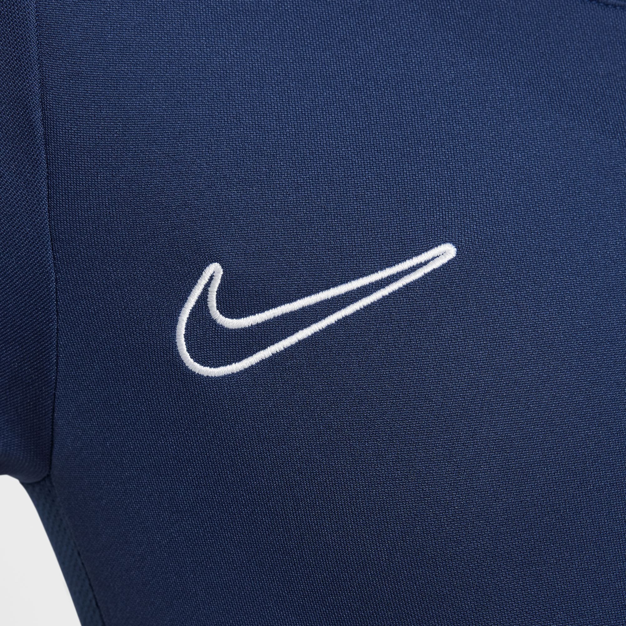 Nike Trainingsshirt »Nike Academy Big Kids' Dri-FIT Soccer Top« Für Kinder und Jugendliche
