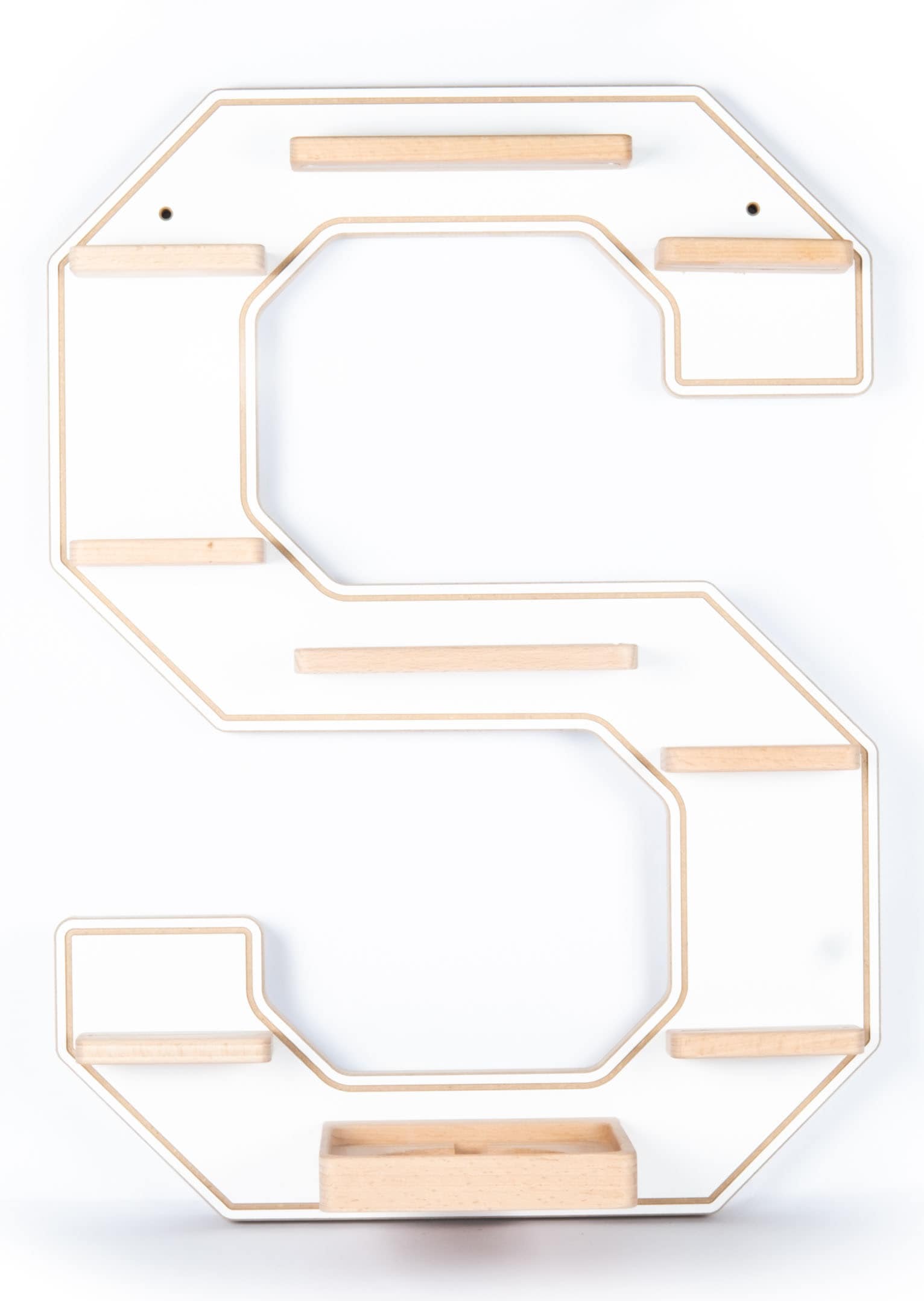 Boarti Wandregal »BOARTI Holzregal hängend | platzsparendes Regal | Maße: H. 54 x B. 40 x T. 19 cm | Elegantes Regal hängend | Aufbewahrungsregal | Tonieregal - Buchstabe S«