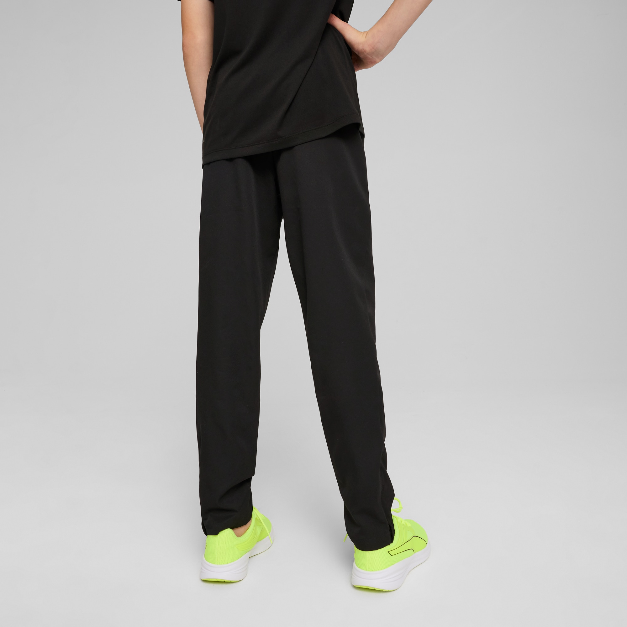 PUMA Trainingshose »TAD ESS WOVEN TAPERED PANTS B«