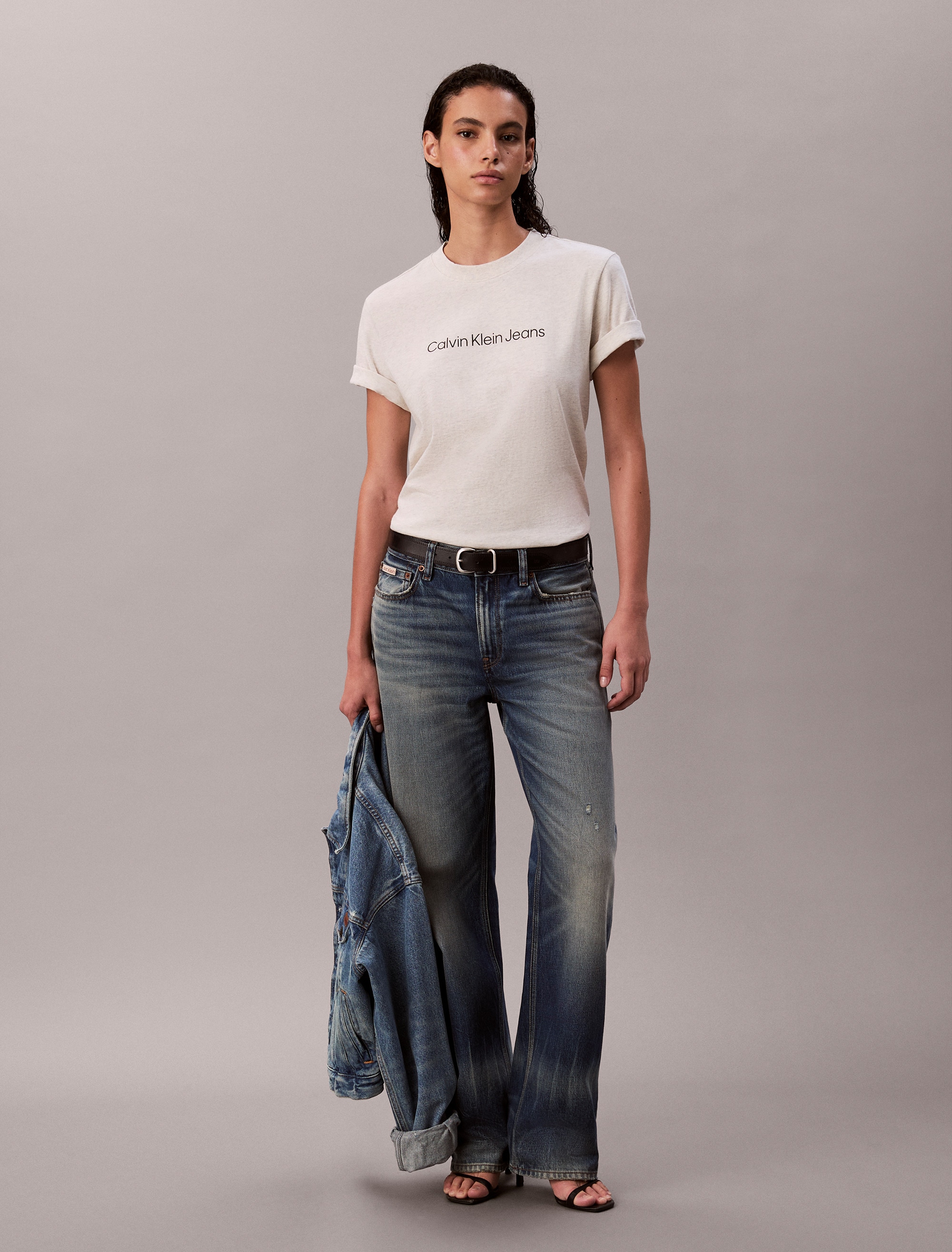 Calvin Klein Jeans T-Shirt »A- INST. LOGO CLASSIC TEE SS« mit Logoschriftzug