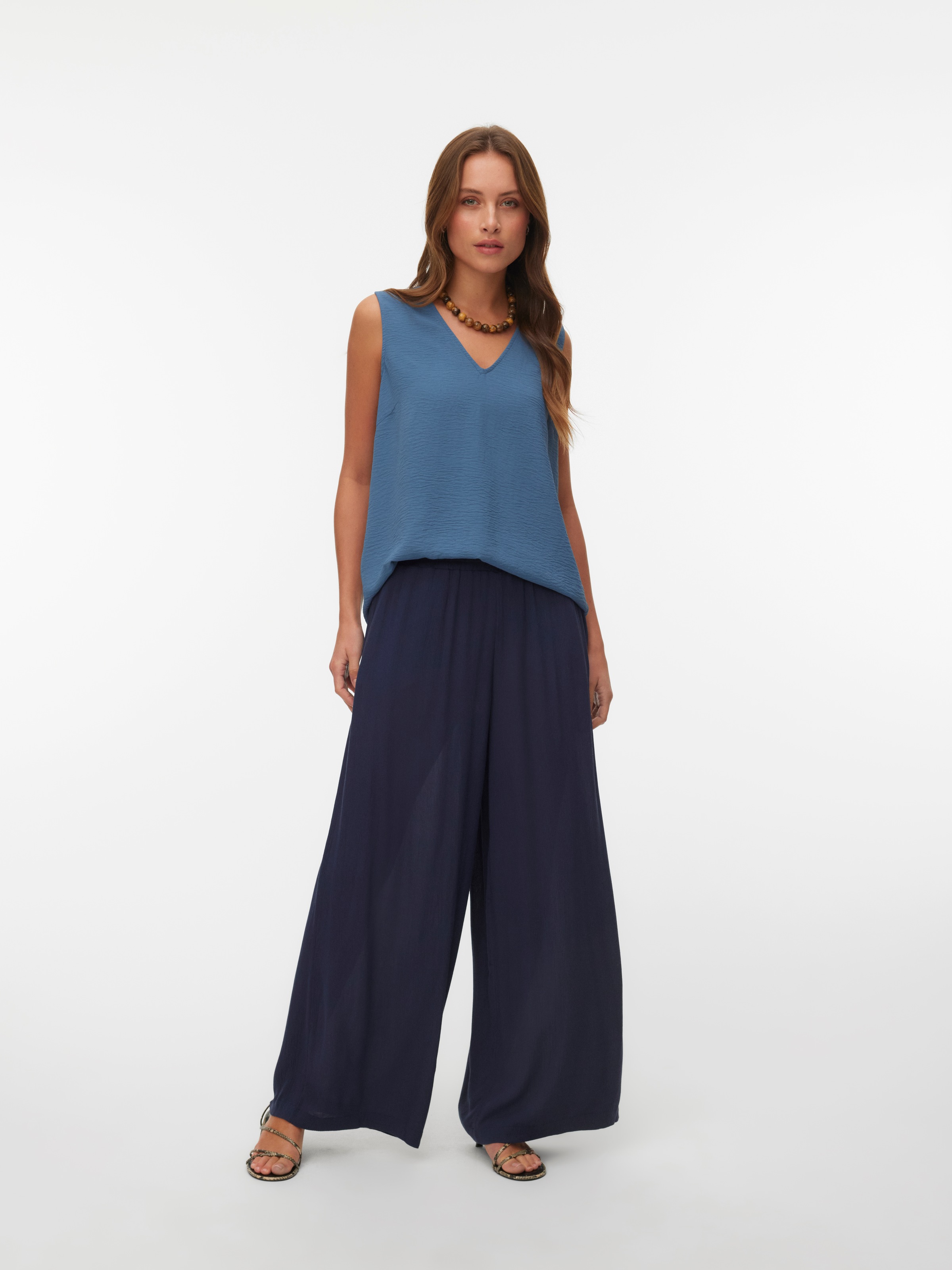 Vero Moda Shirttop »VMALVA S/L V-NECK TOP WVN NOOS« Kunstfaser, regular fit