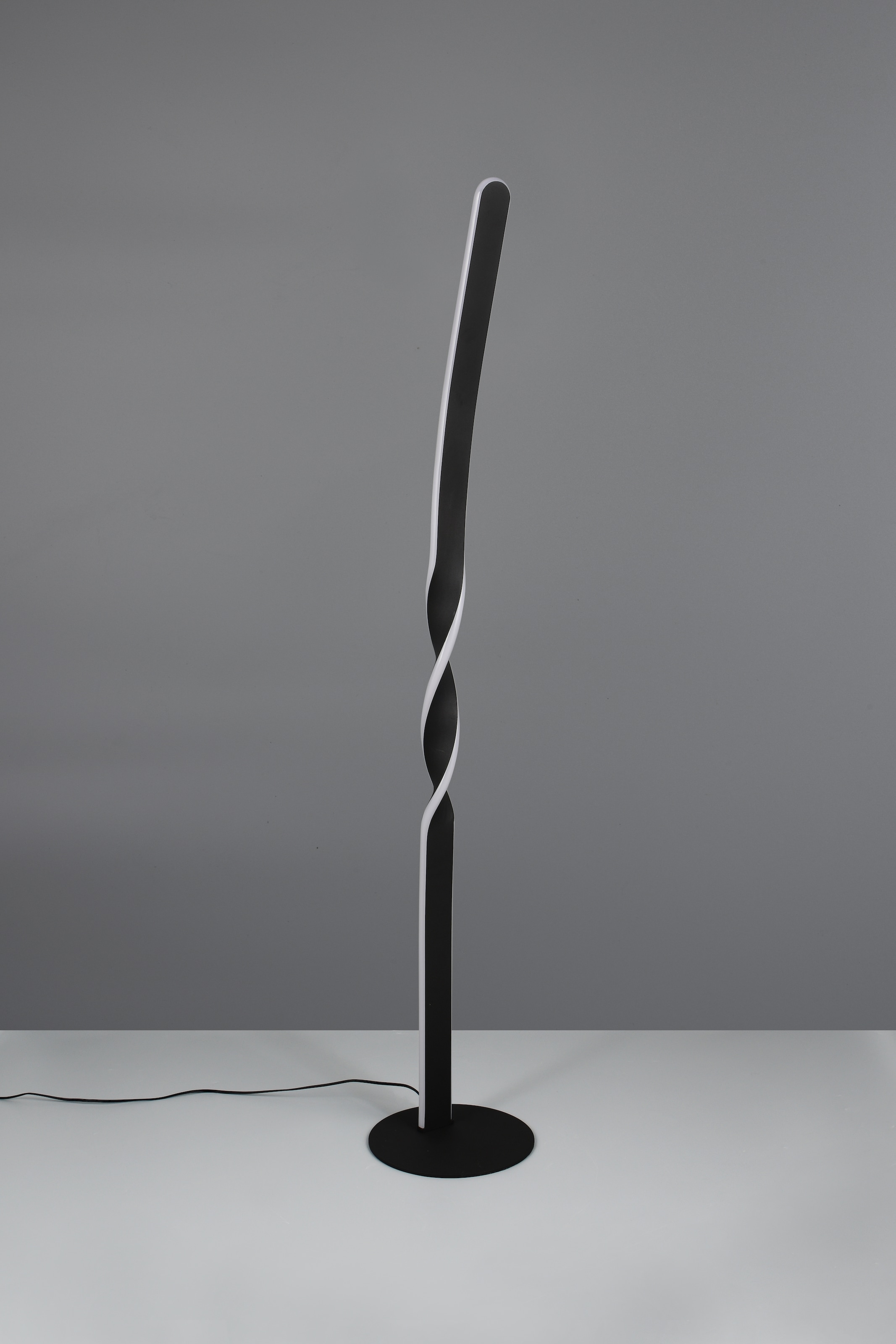 REALITY Leuchten LED Stehlampe »GINKO, LED Stehleuchte mit 19W 2060 Lumen 3000K warmweiß« LED-Board 1 Stk. Warmweiß Stehlampe mit Fußschalter + 180cm Kabel, Höhe 110 cm Ø 20cm