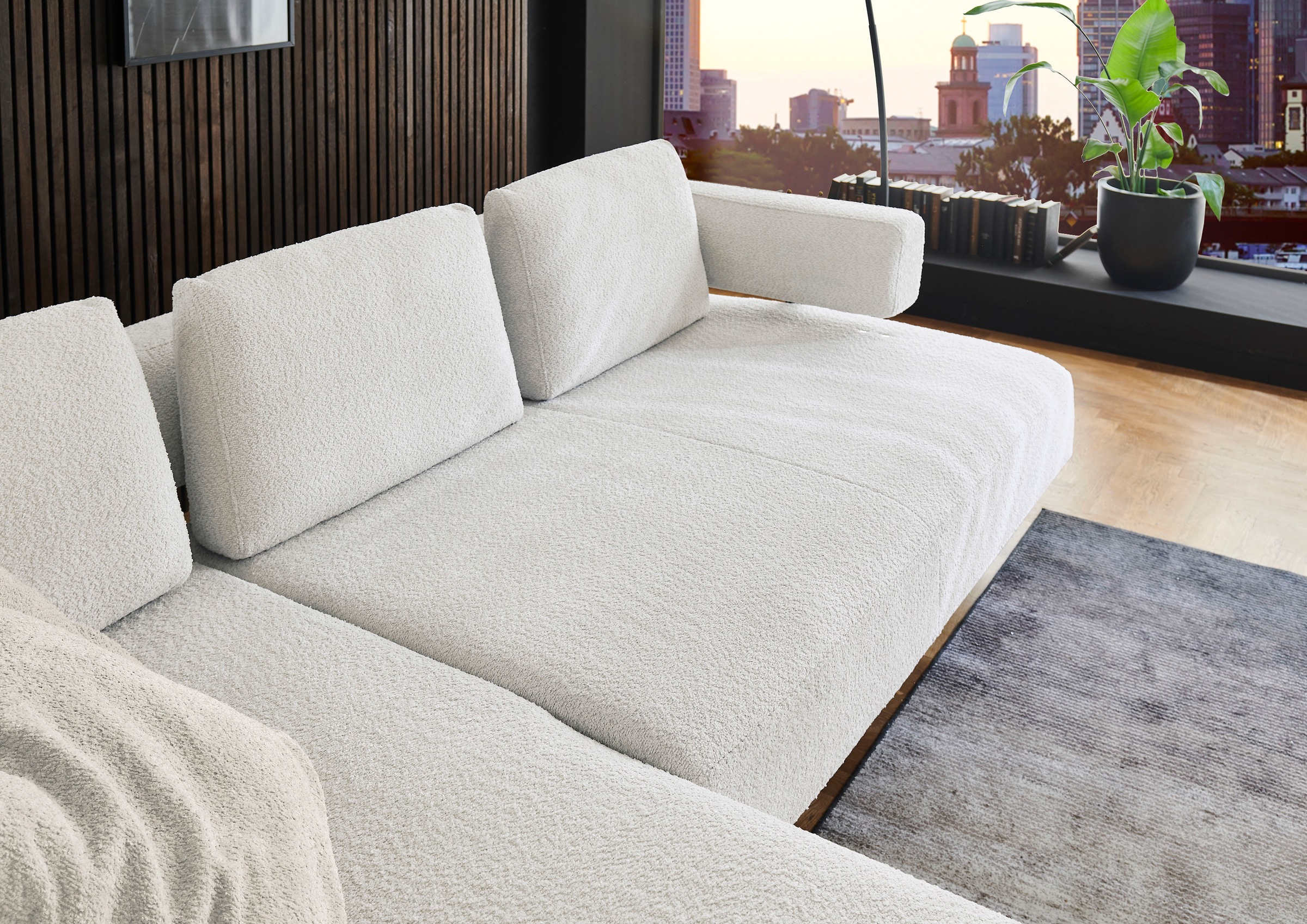 HUKLA Ecksofa »HU-HP18064 L-Form«, (Set), Optional mit motorischer Vorziehbank, stylische Reling