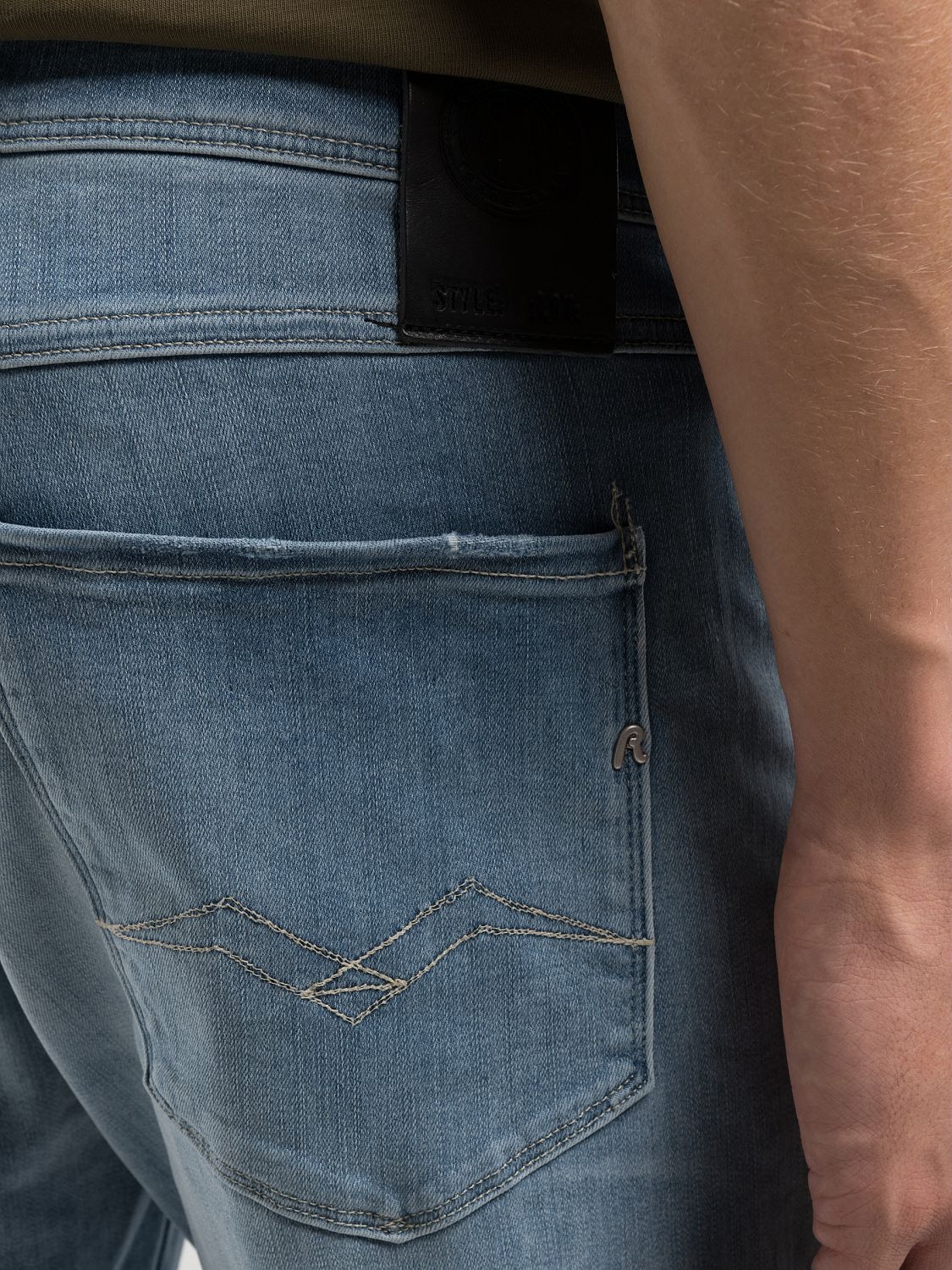 Replay Slim-fit-Jeans »ANBASS HYPERFLEX BIO«, mit Stretch-Anteil