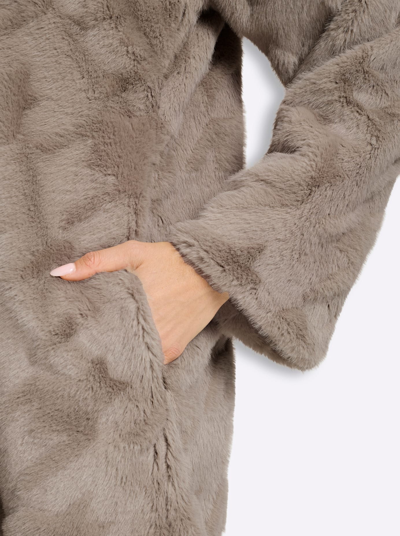 heine Fellimitatjacke mit Kapuze