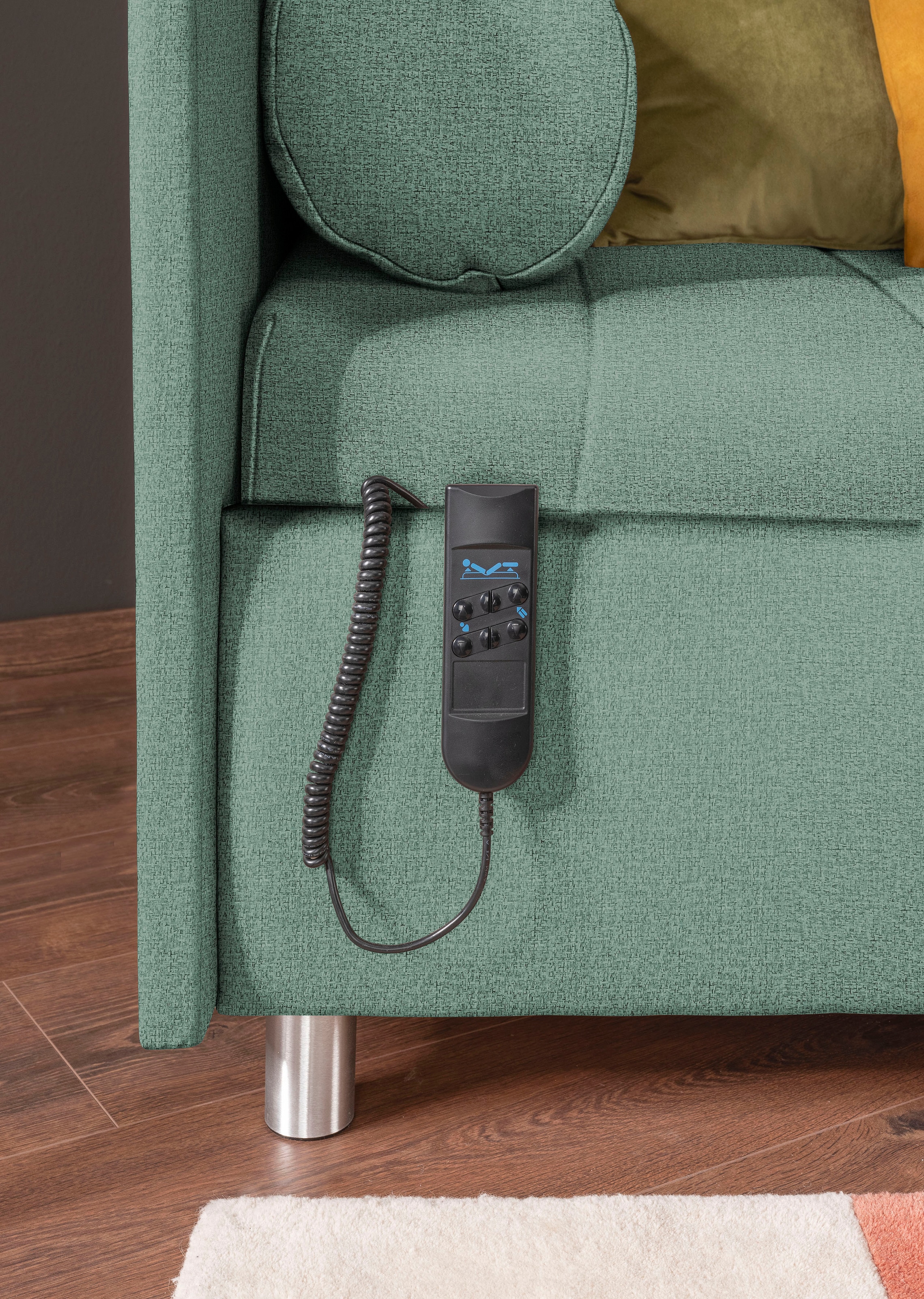 alina Schlafsofa »Kiana«, Liegefläche 90/200 cm oder 100/200 cm, Bettkasten, Zierkissen-Set