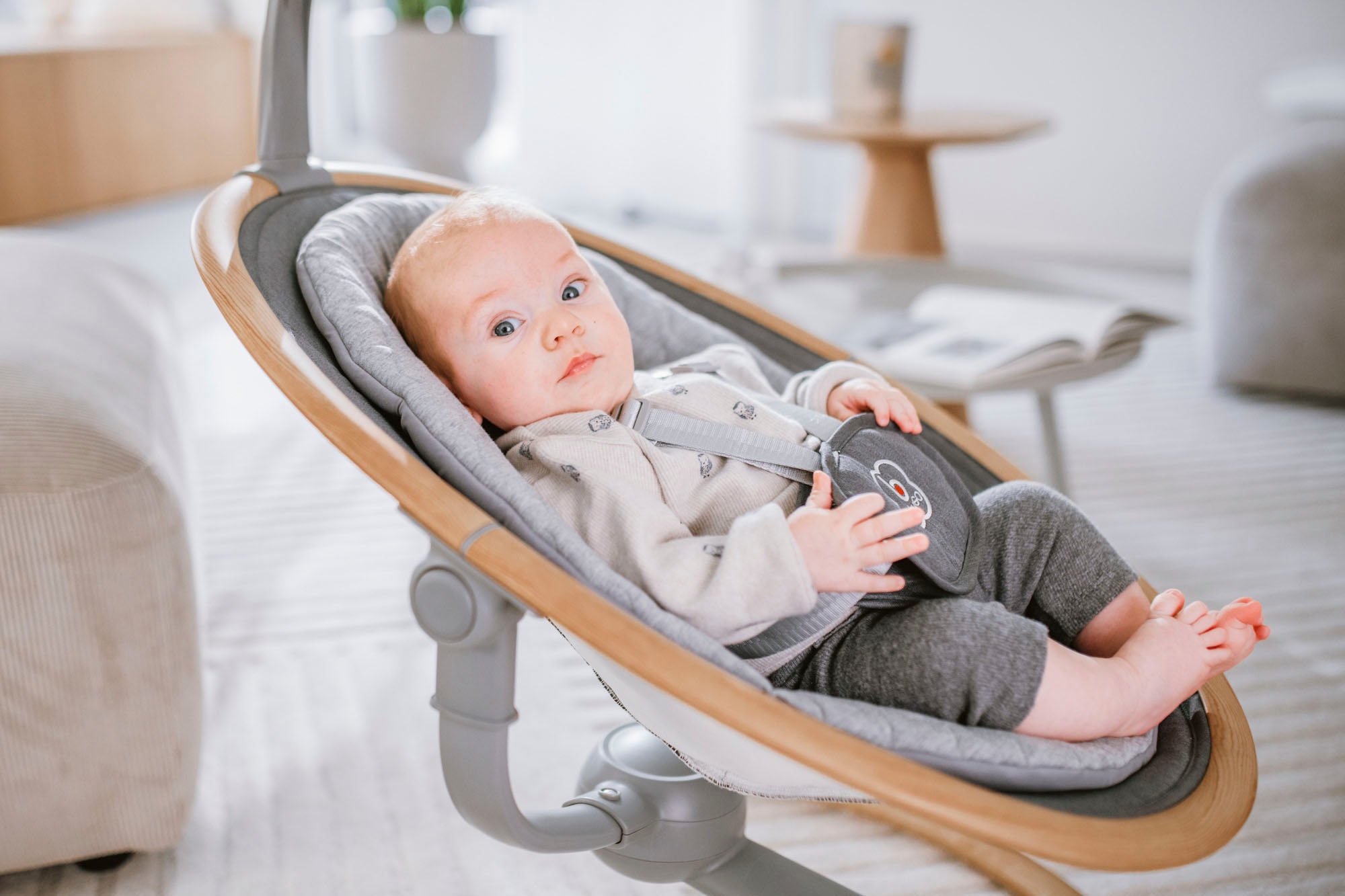 BabyGo Babywippe »Homey, wood optic«, bis 9 kg, mit Schaukelbewegungen und Sound