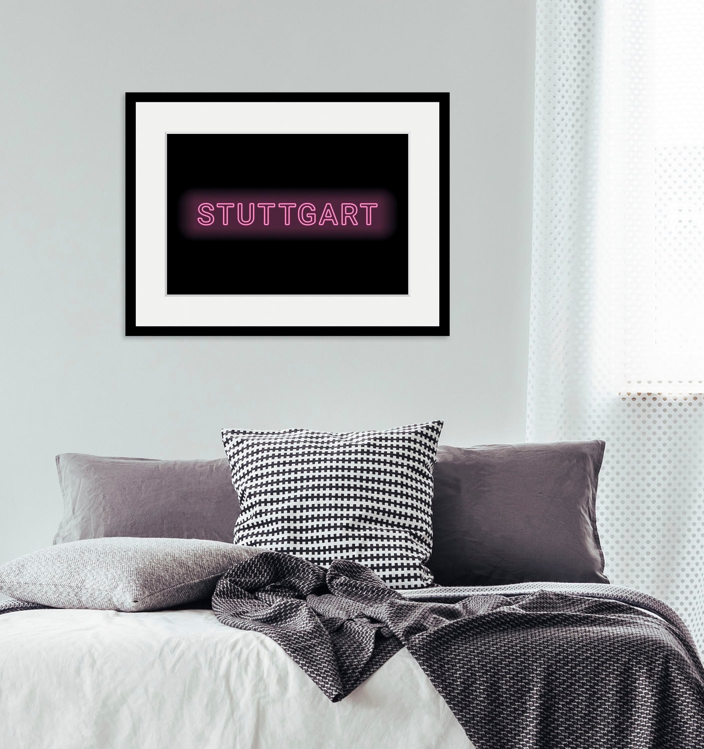 queence Bild »STUTTGART LIGHTS«, Städte-Schriftzug, (1 St.), HD Premium Poster-Druck inkl. Holzrahmen