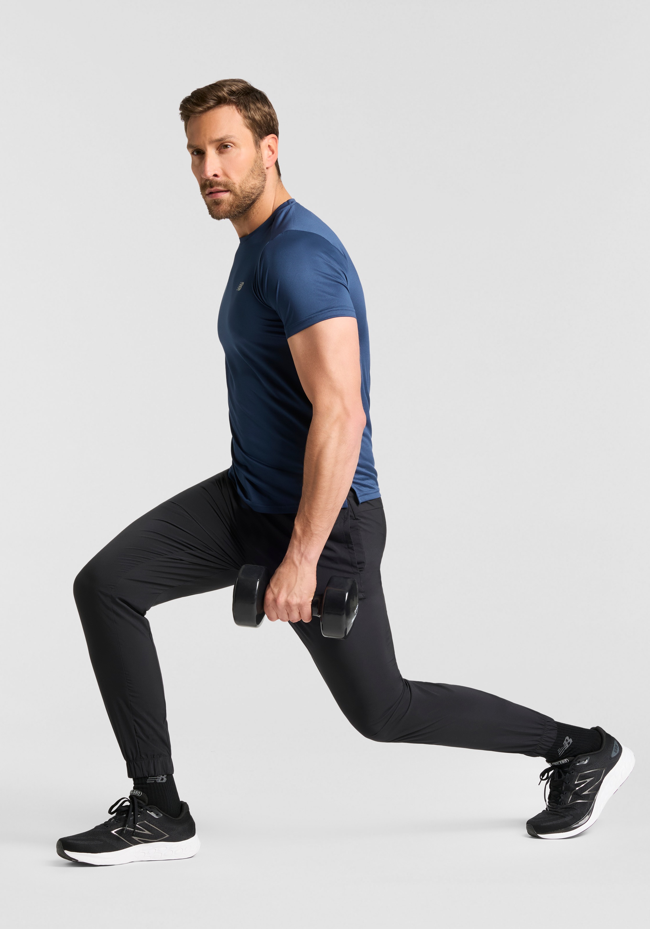 New Balance Laufshirt »SPORT ESSENTIAL T-SHIRT« Regular Fit, kurze Ärmel, mit Rundhalsausschnitt