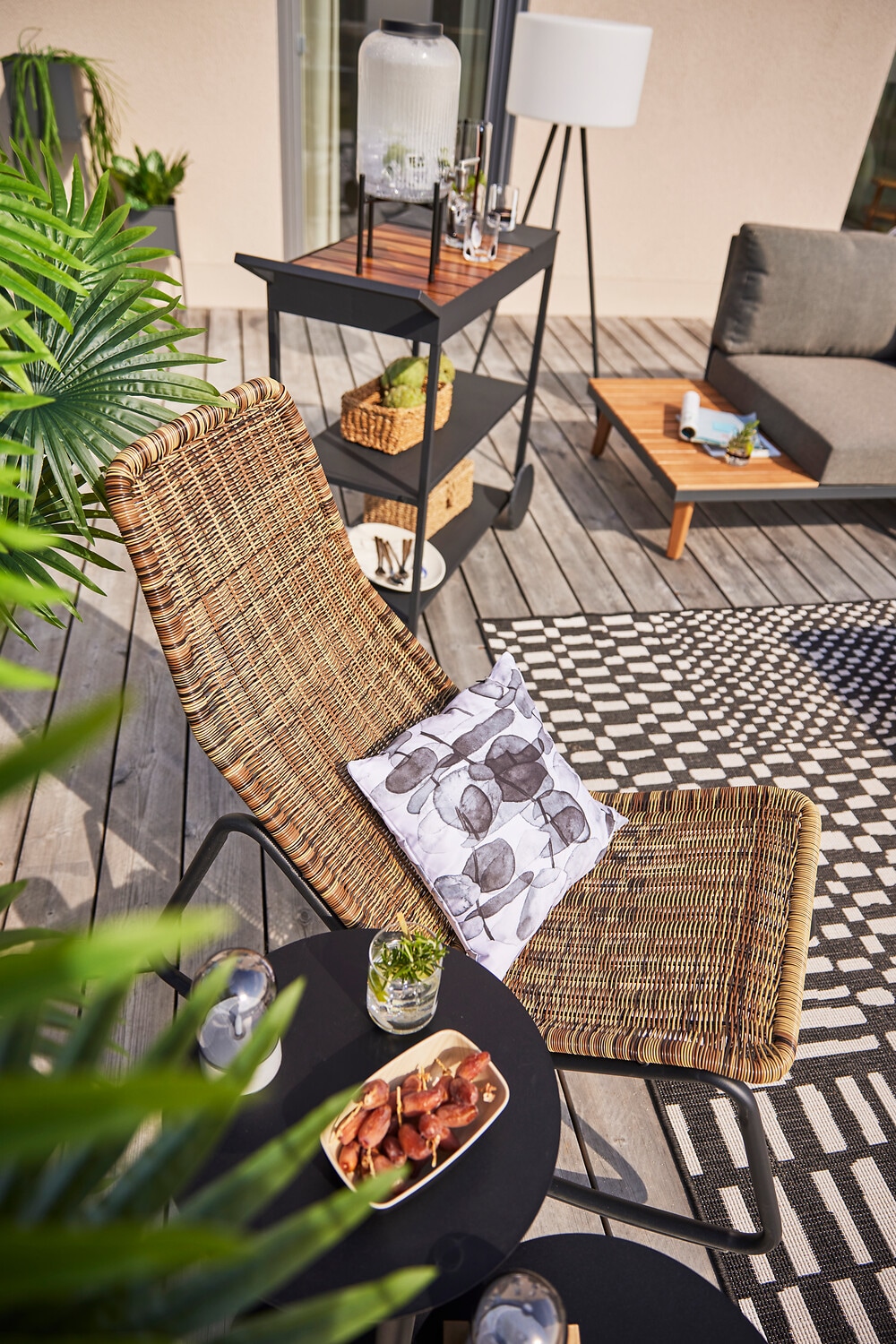 WOOOD Gartenstuhl »TOMS« () 1 Stk.geeignet für Innen- und Außenbereiche, H 97 cm x B 51 cm