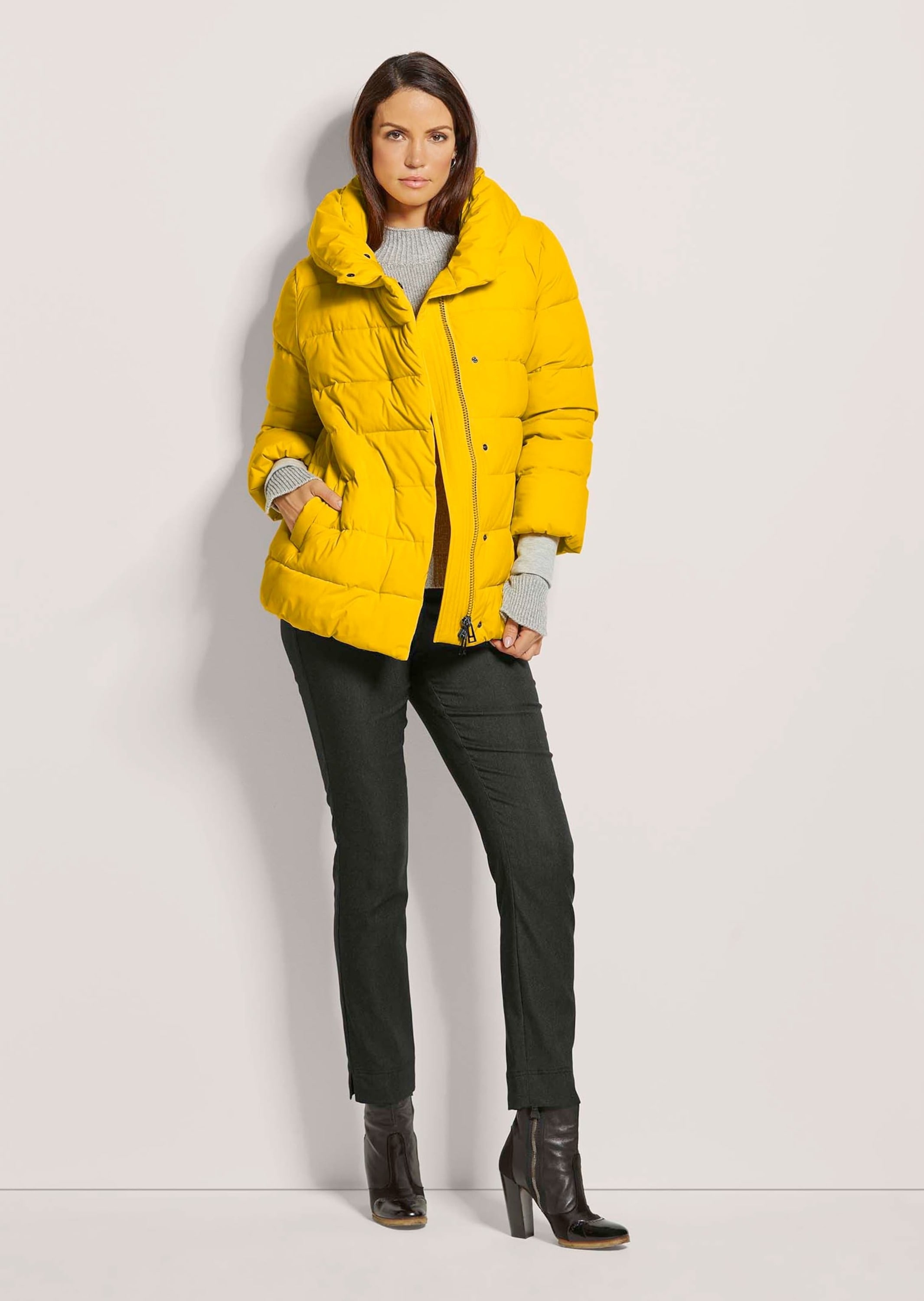 MADELEINE Steppjacke »Jacke Wattierte Steppjacke mit Volumen-Kragen«